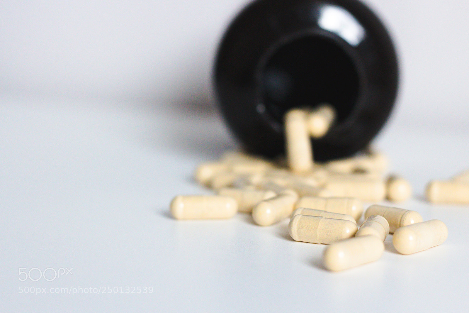Canon EOS 100D (EOS Rebel SL1 / EOS Kiss X7) sample photo. Pills capsules with bottle photography