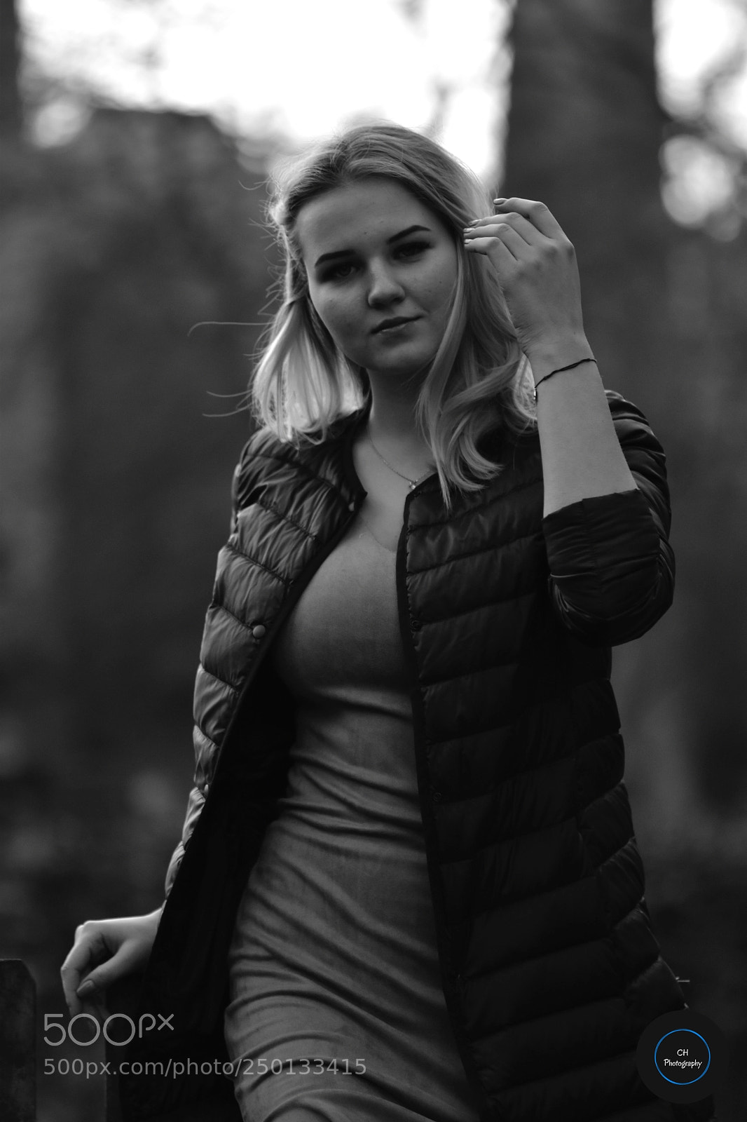 Nikon D5500 sample photo. Monochrome portrait photography