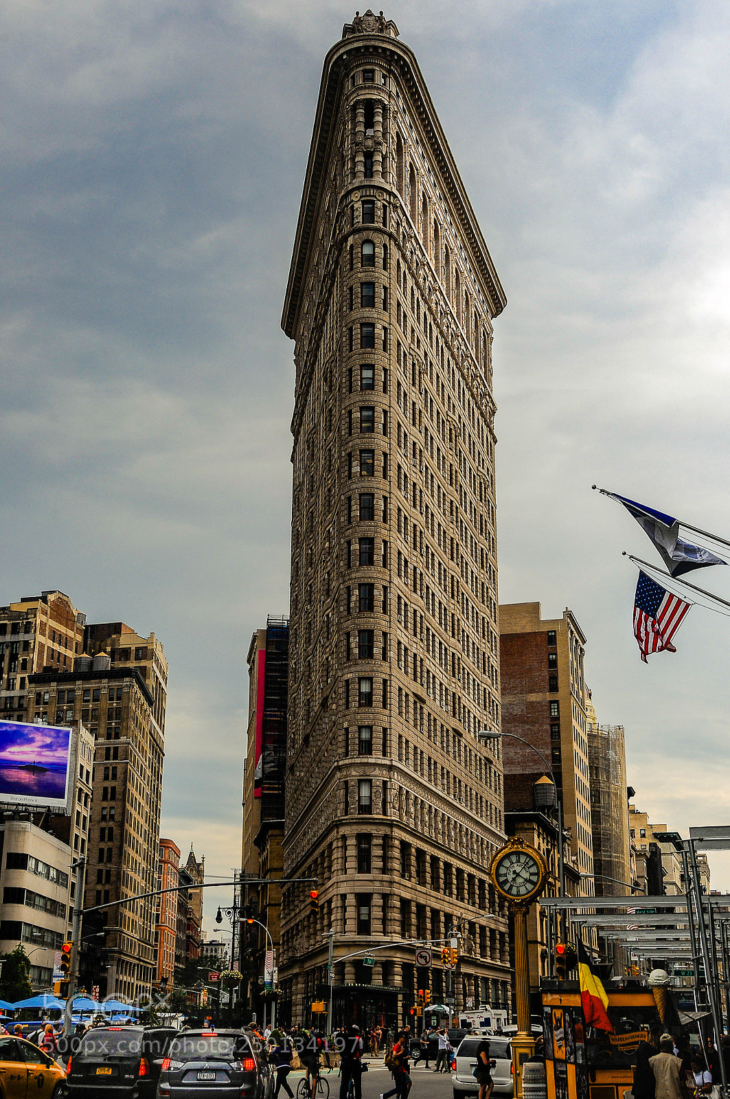 Nikon D300 sample photo. Flatiron building photography