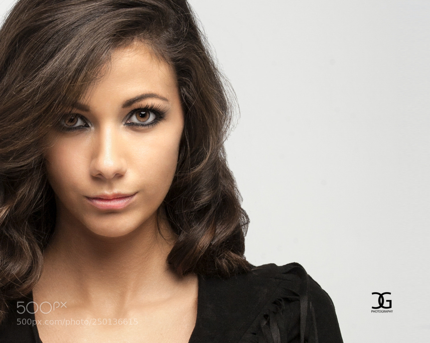 Canon EOS 5D sample photo. Susi photography
