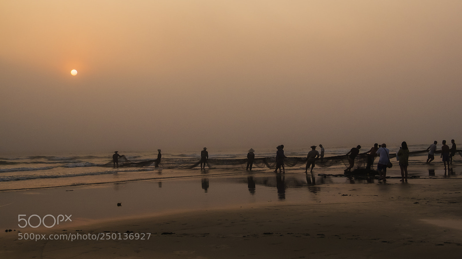 Fujifilm X-T1 sample photo. Beach comb photography