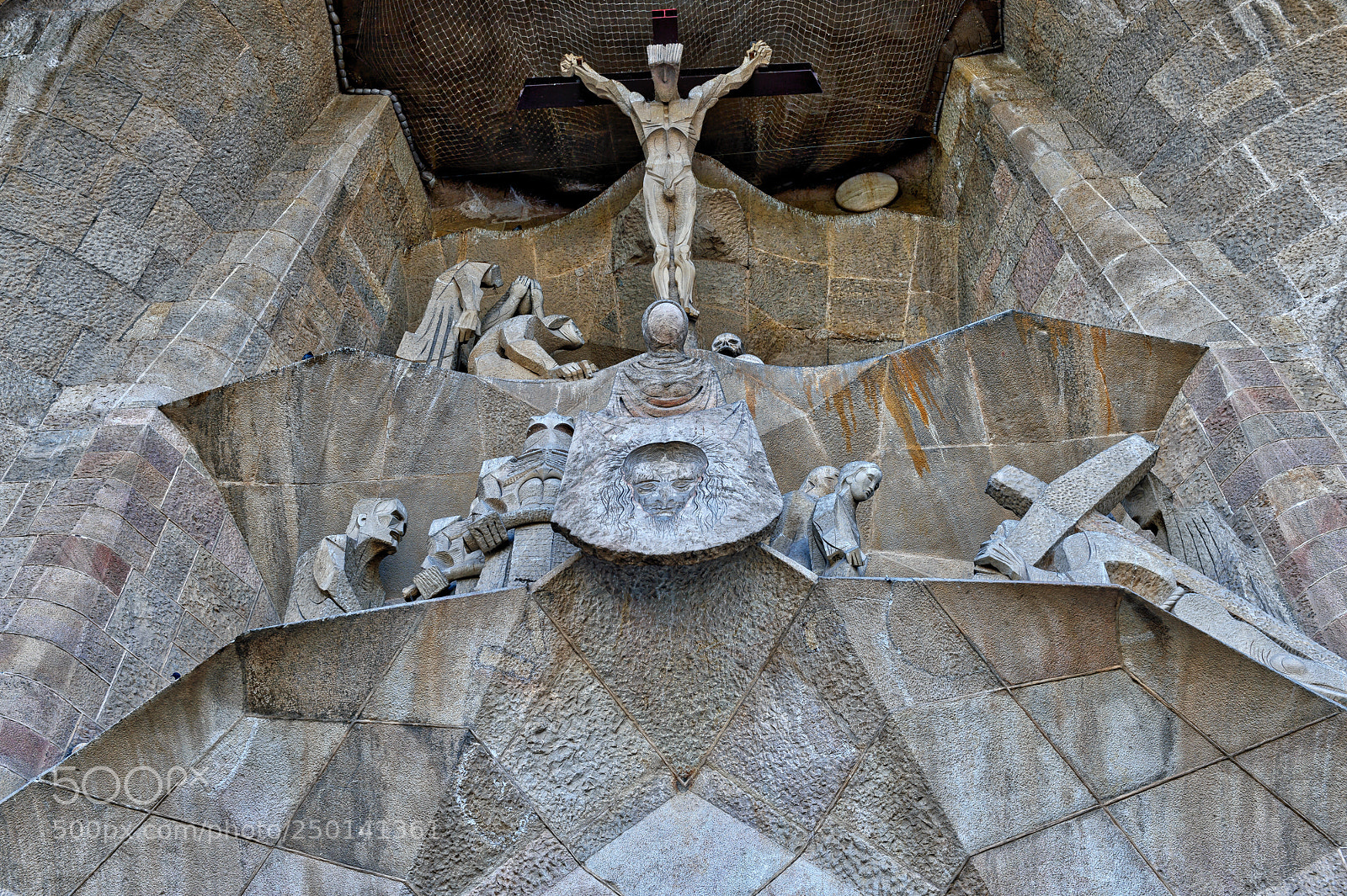 Nikon D4S sample photo. In front of entrance photography