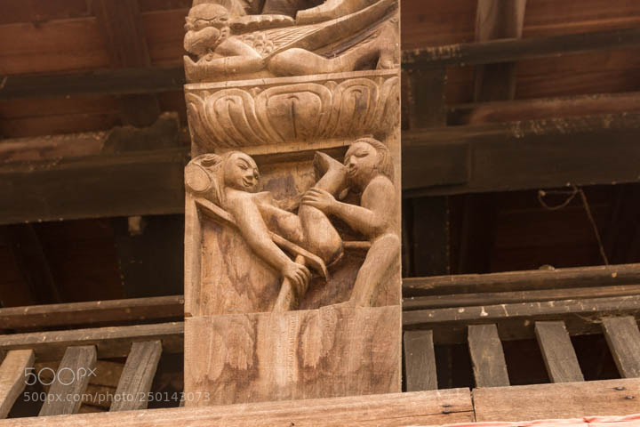 Canon EOS 700D (EOS Rebel T5i / EOS Kiss X7i) sample photo. Kamasutra art at temple photography