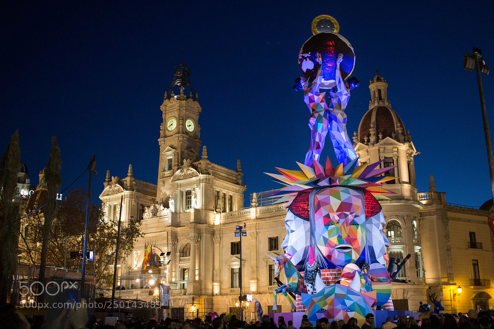 Canon EOS 700D (EOS Rebel T5i / EOS Kiss X7i) sample photo. Falla del ajuntament. photography