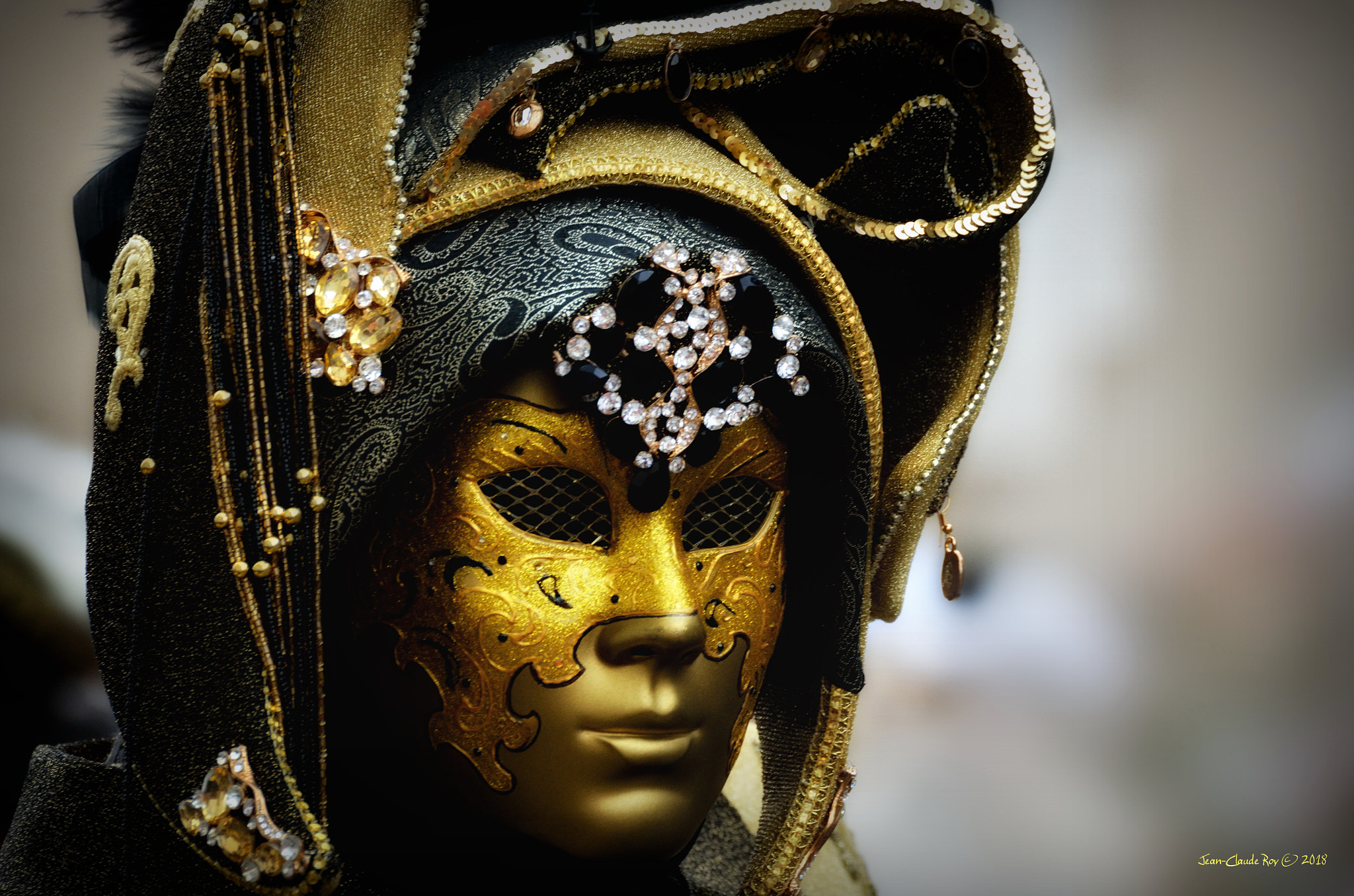 Nikon D7000 sample photo. The mask photography