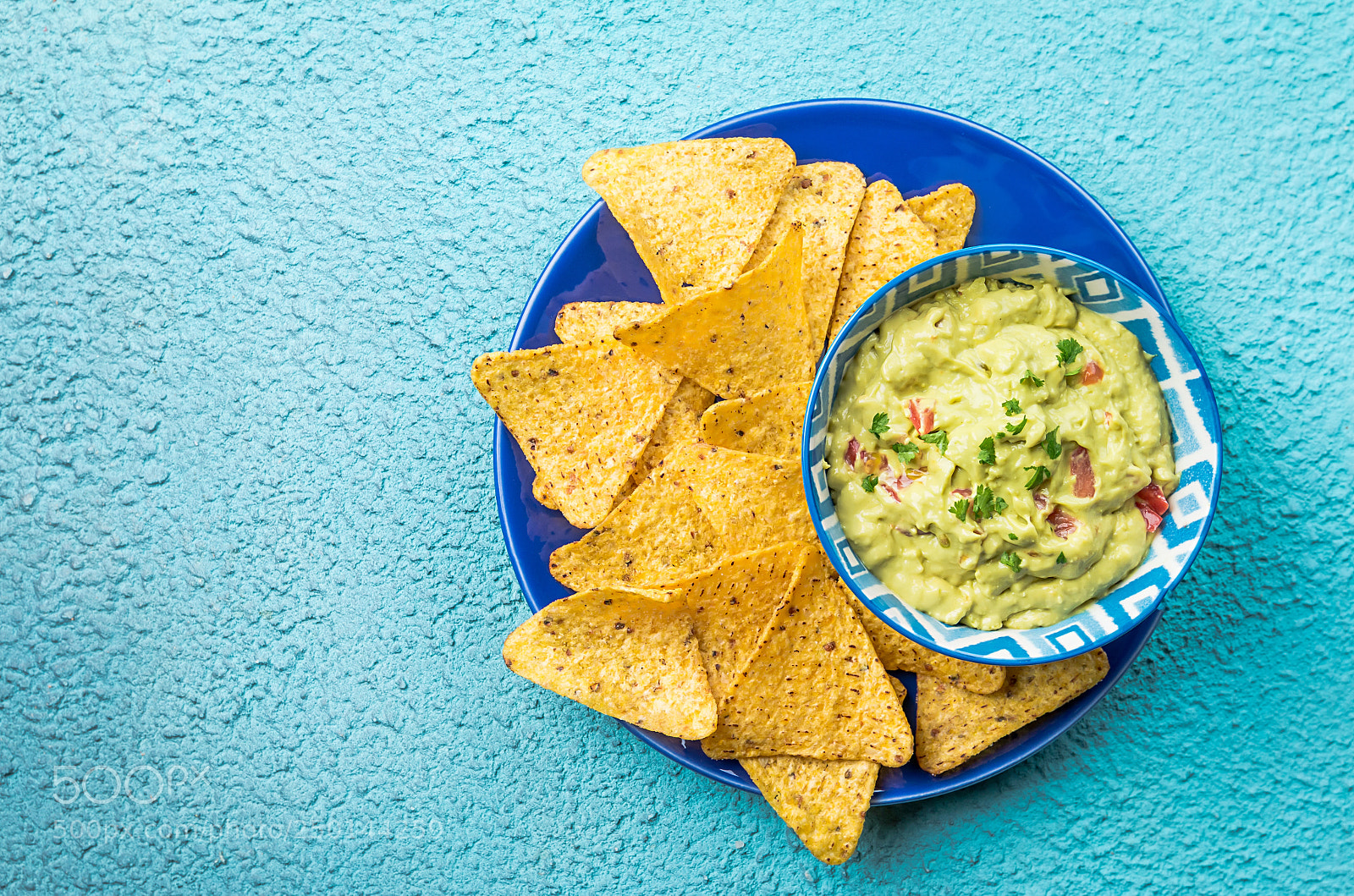 Canon EOS 70D sample photo. Mexican nachos with guacamole photography