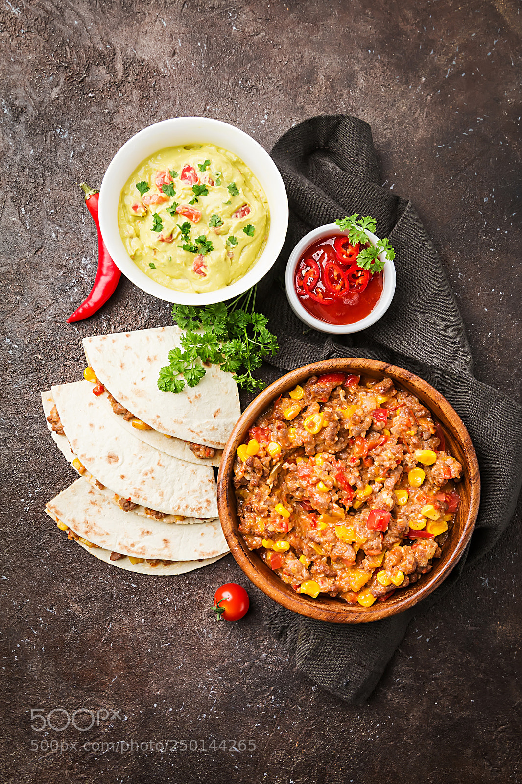 Canon EOS 70D sample photo. Homemade beef meat fajitas photography
