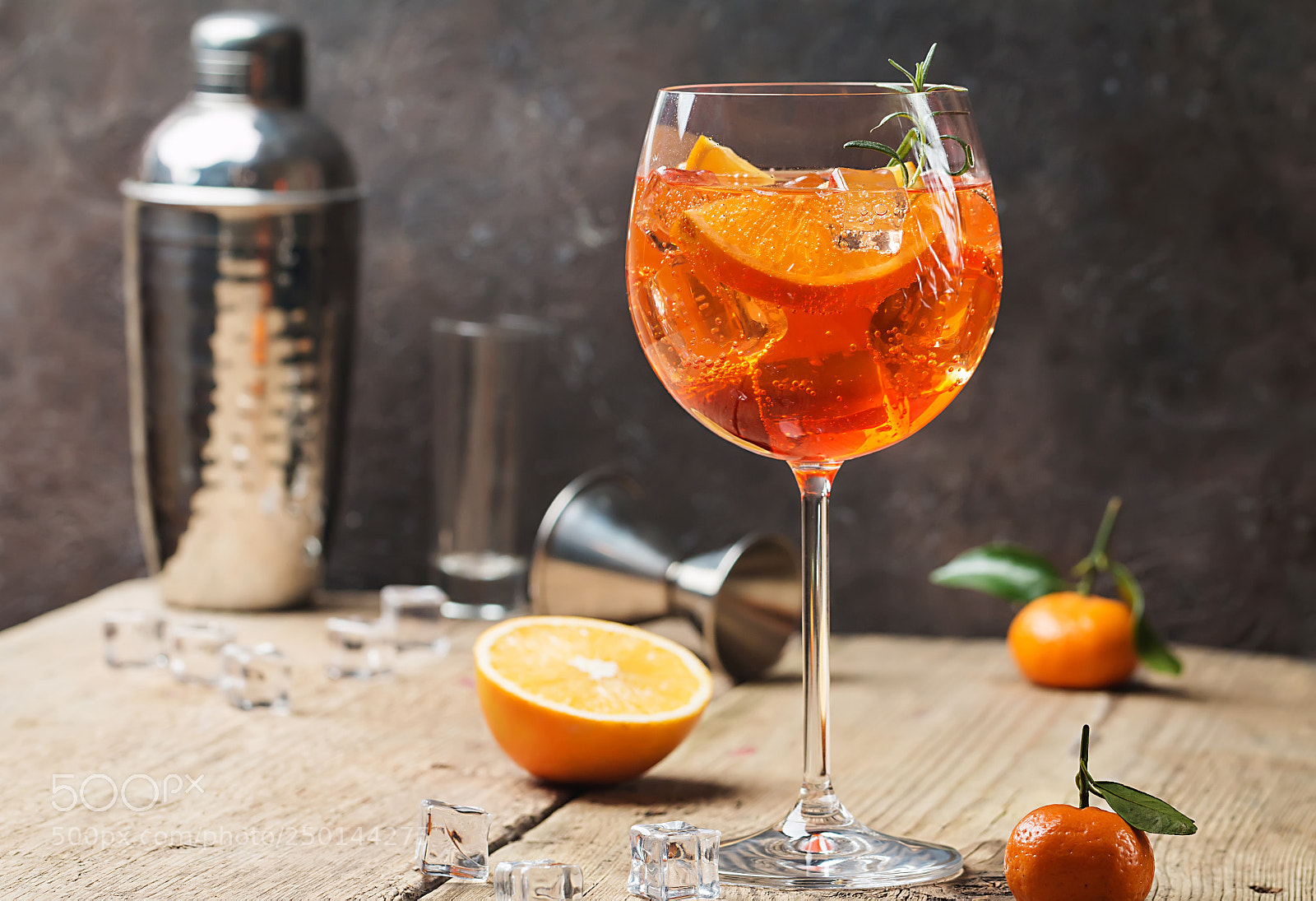 Canon EOS 70D sample photo. Aperol spritz cocktail photography