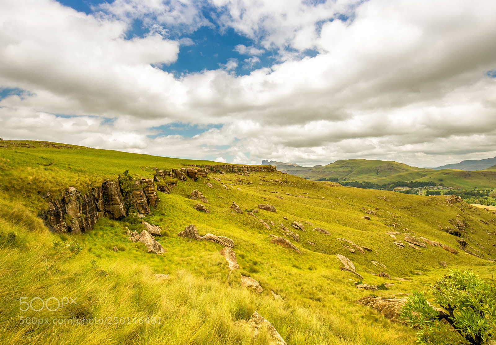 Canon EOS 5D Mark IV sample photo. Drakensberge photography