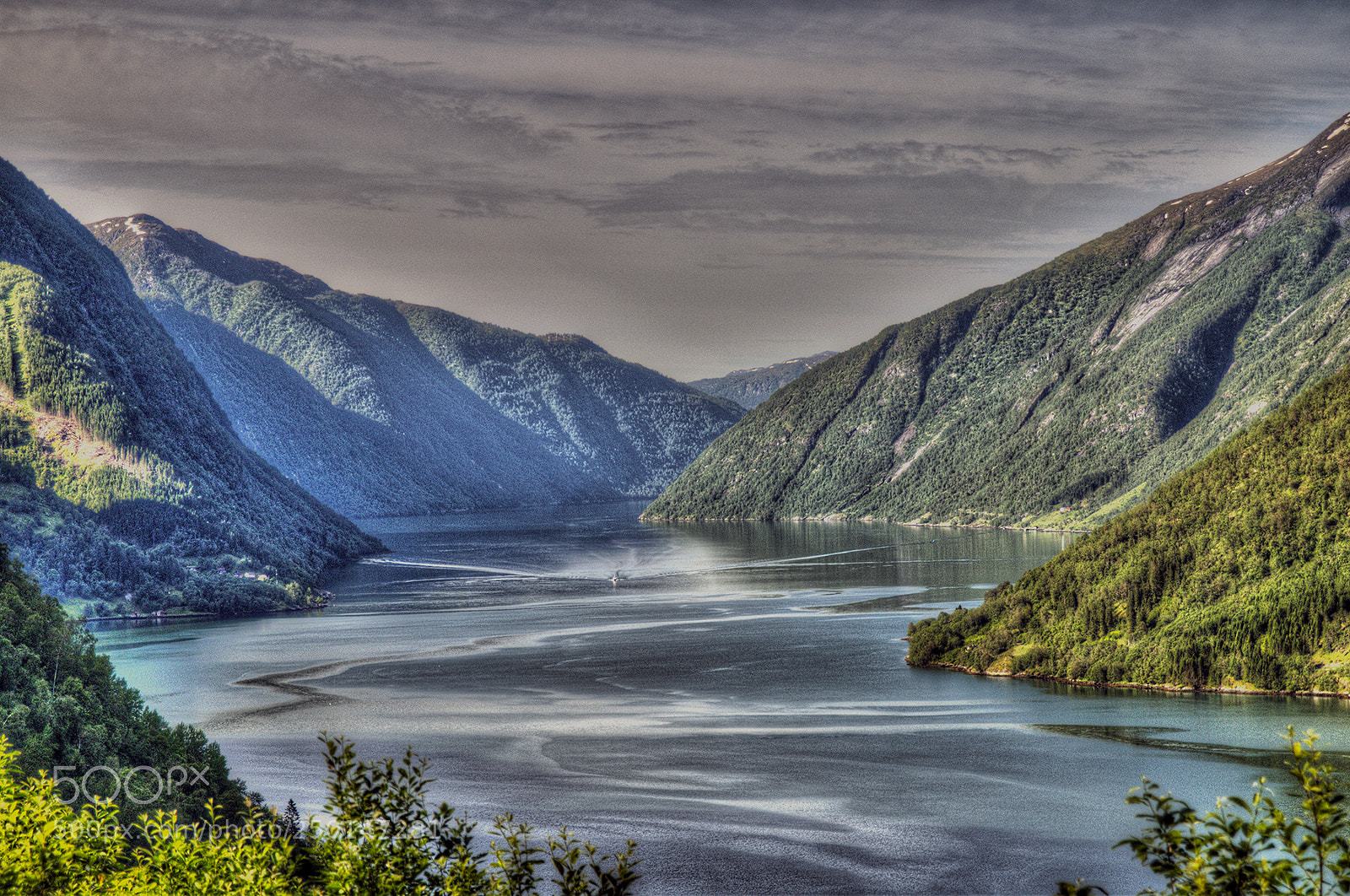 Nikon D300 sample photo. Fjærlandsfjord photography