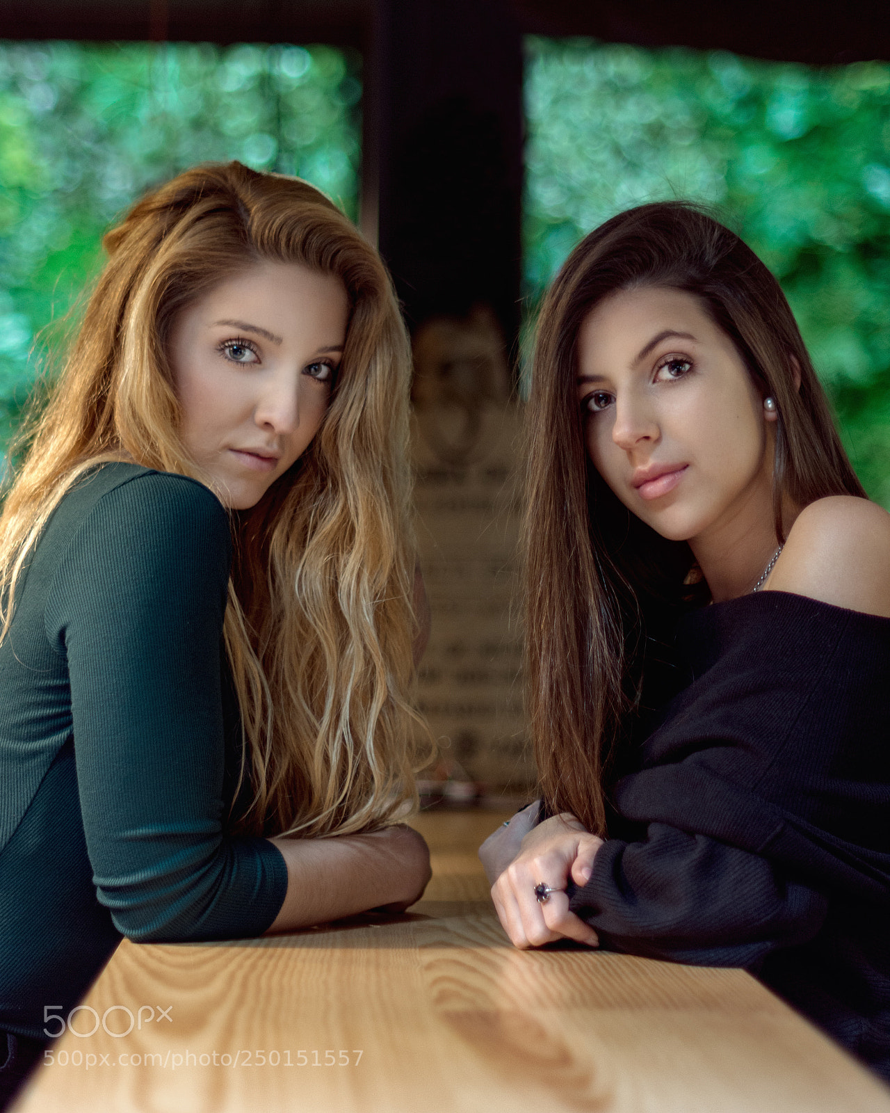 Nikon D7200 sample photo. Blonde or brunette? photography
