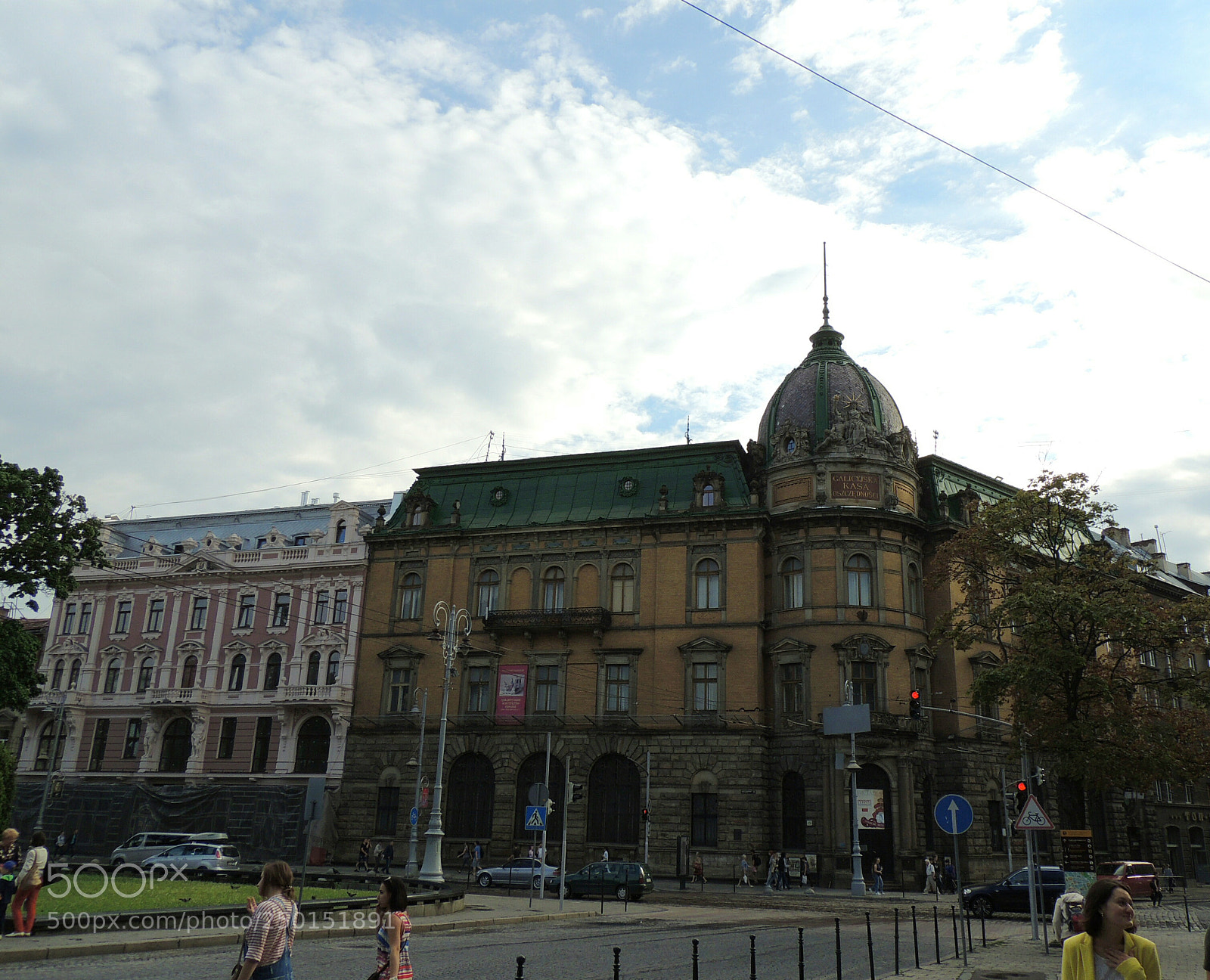 Nikon Coolpix P510 sample photo. Lviv photography