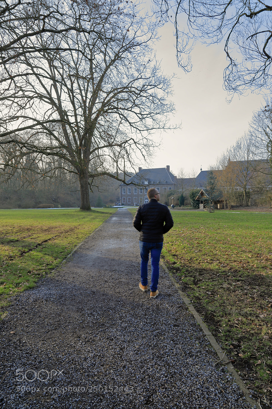 Canon EOS 6D Mark II sample photo. Promenade photography