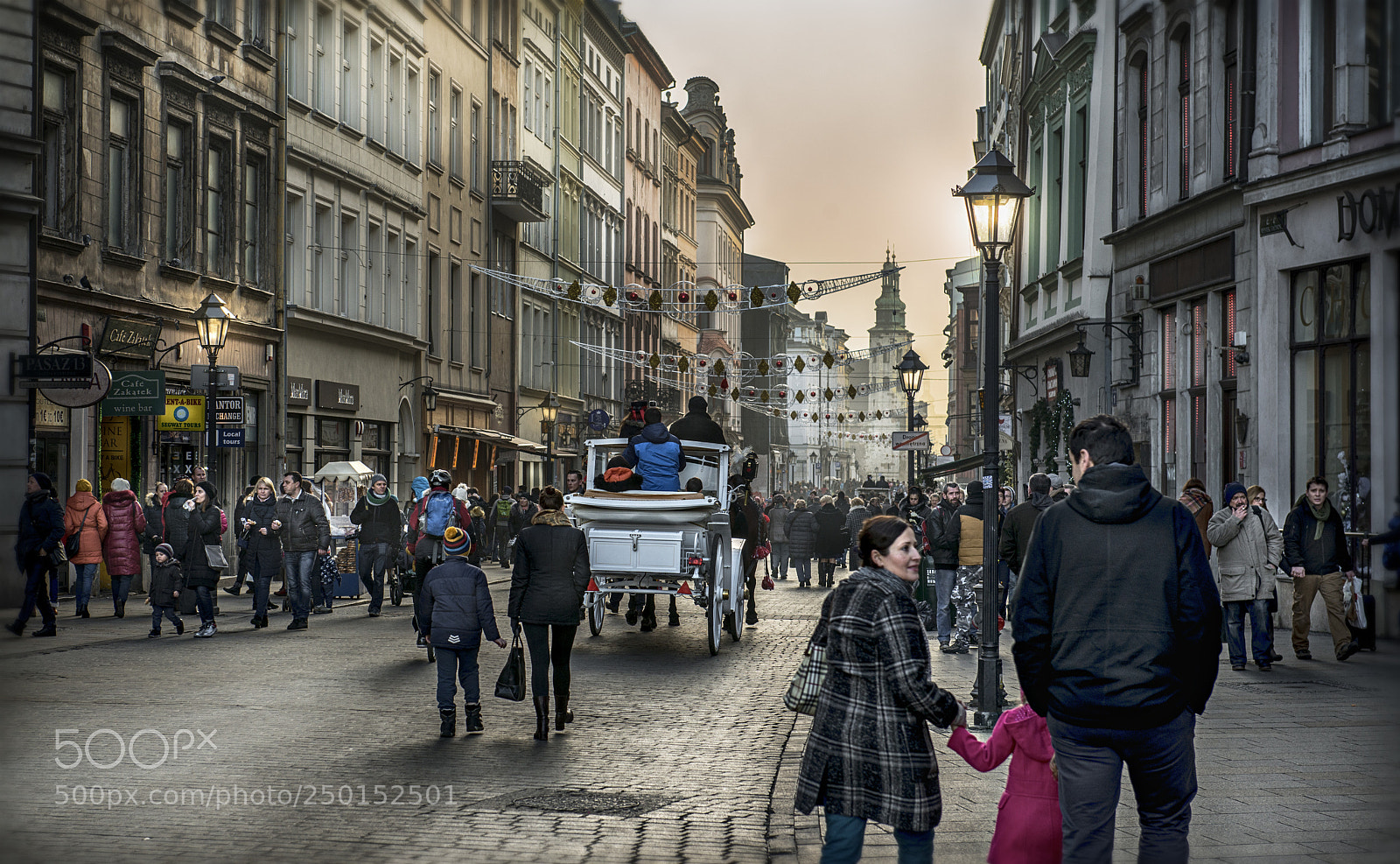 Nikon D800 sample photo. Krakow street / poland photography