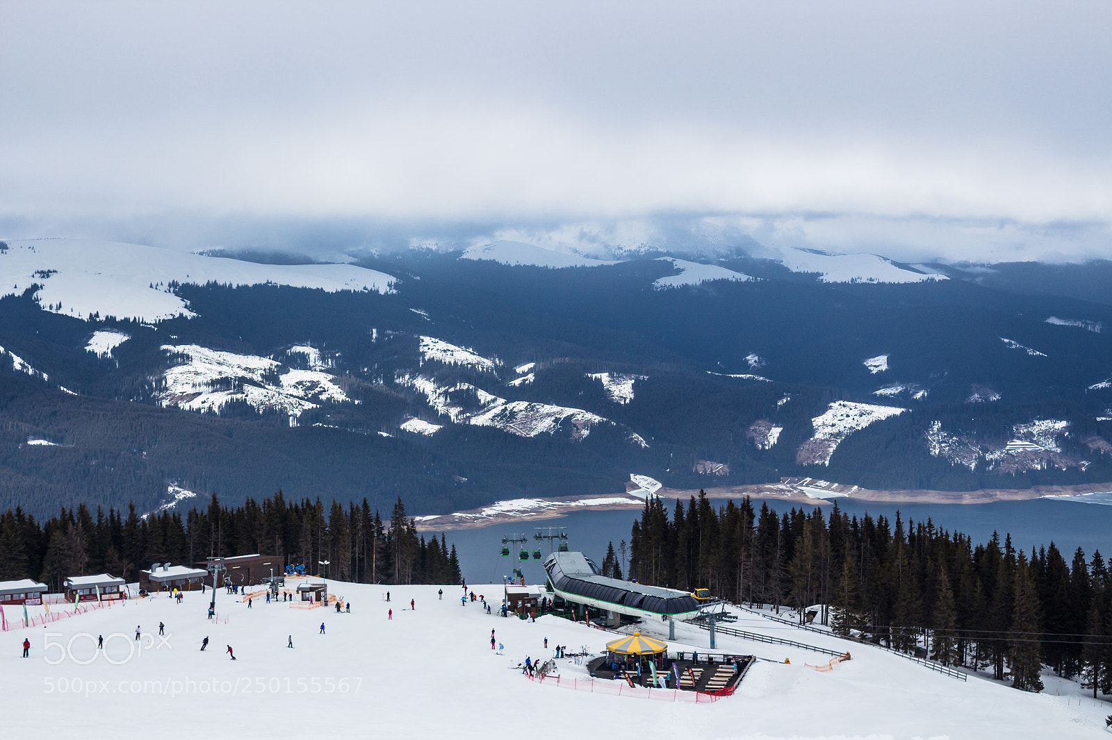Canon EOS 700D (EOS Rebel T5i / EOS Kiss X7i) sample photo. Ski resort transalpina, romania photography