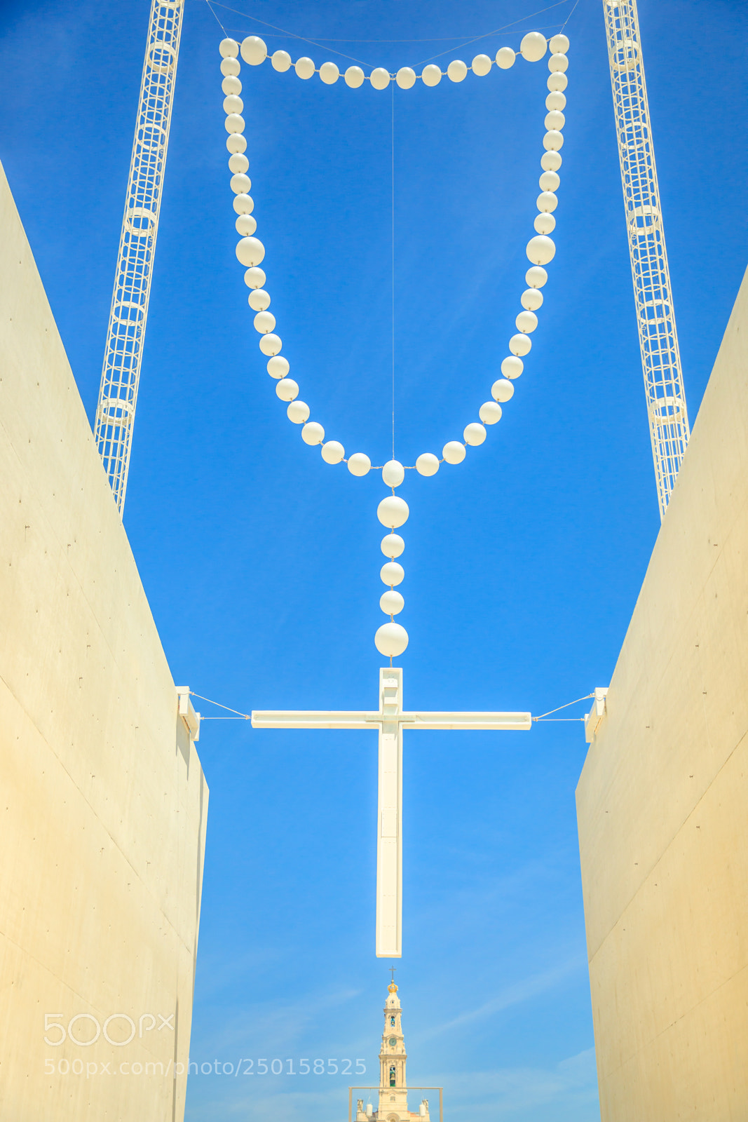 Canon EOS 5D Mark IV sample photo. Fatima giant rosary photography