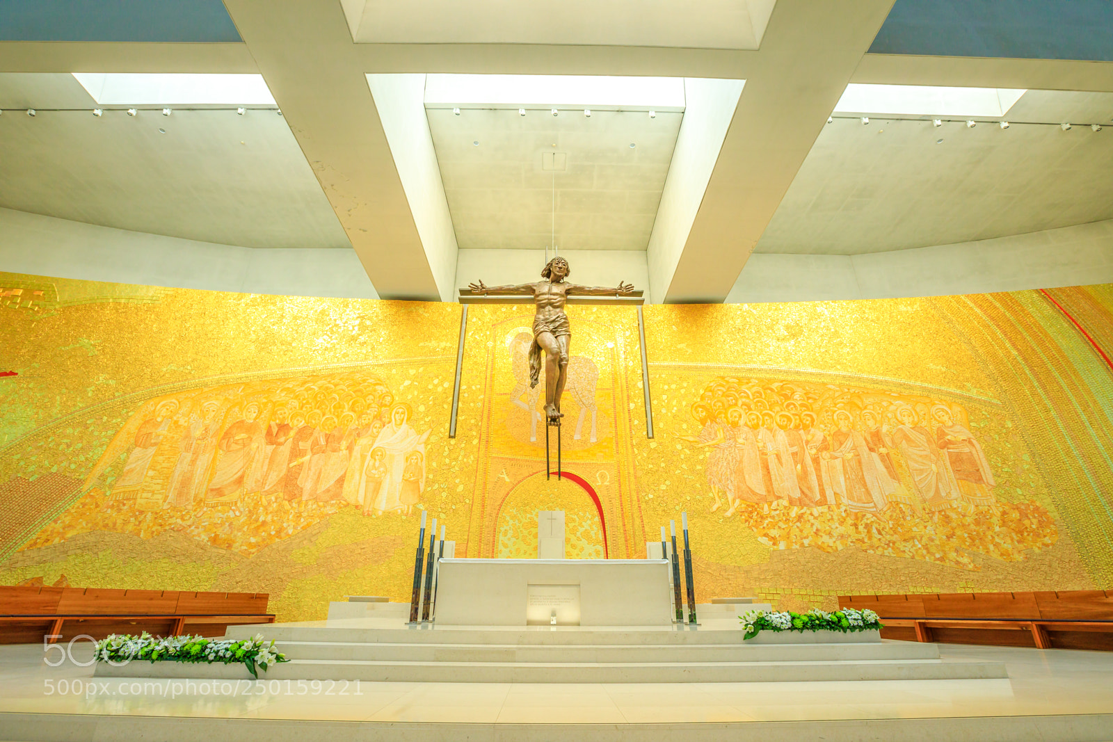 Canon EOS 5D Mark IV sample photo. Basilica of the holy photography