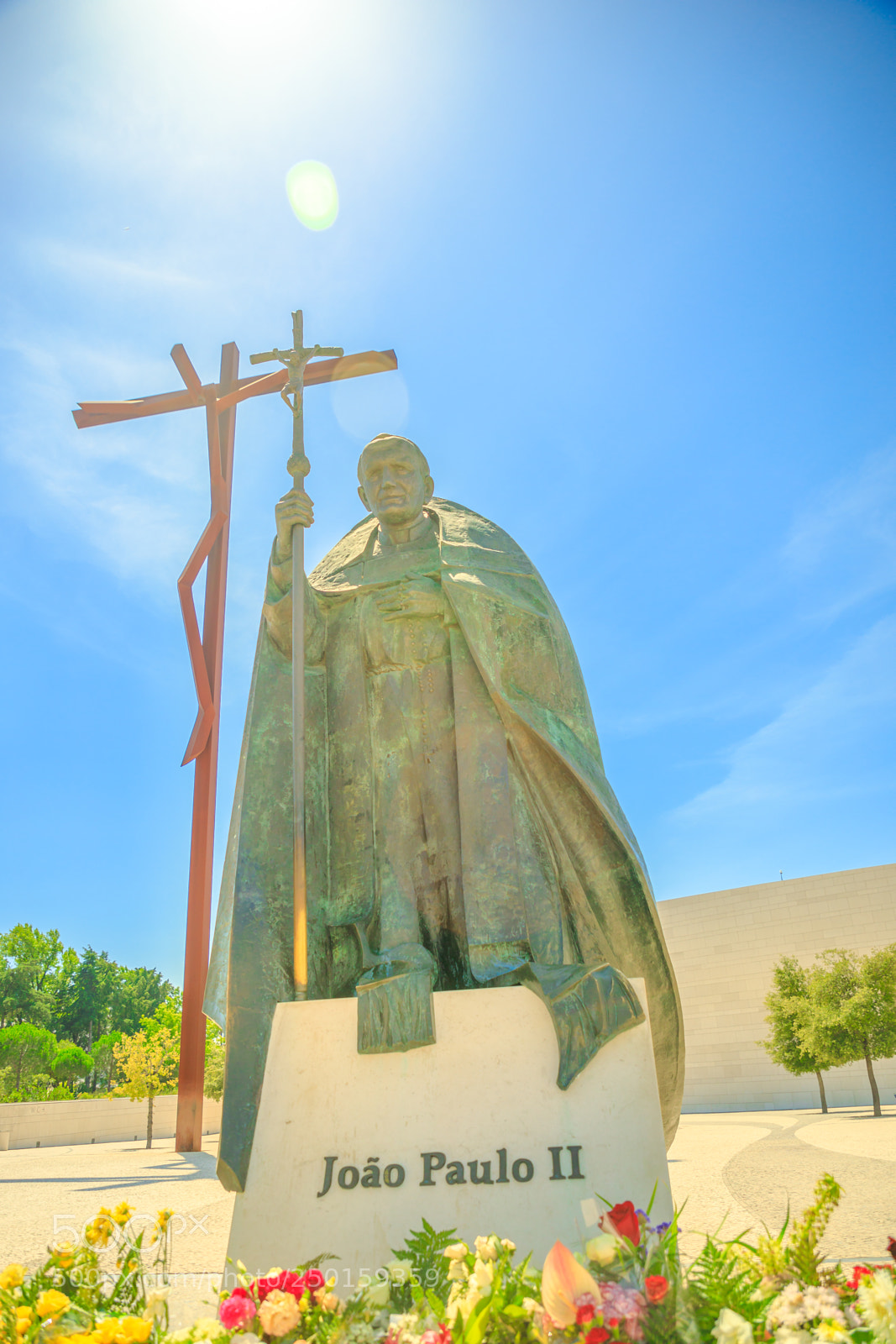 Canon EOS 5D Mark IV sample photo. Fatima pope sculpture photography