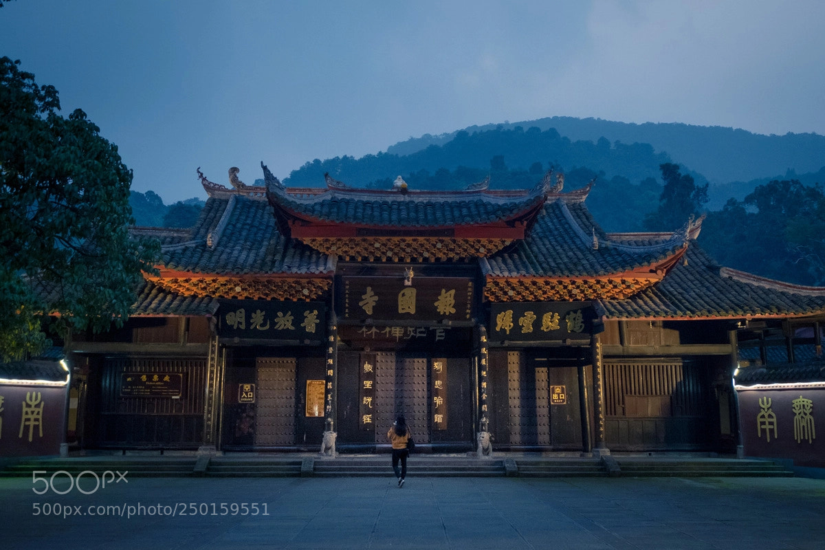 Fujifilm X-T1 sample photo. Baoguo temple. photography