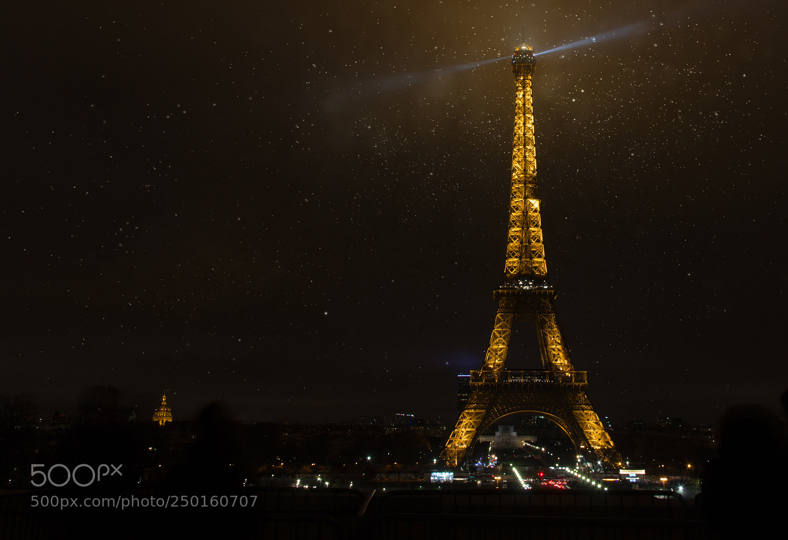 Canon EOS 60D sample photo. Eiffel tower at night photography