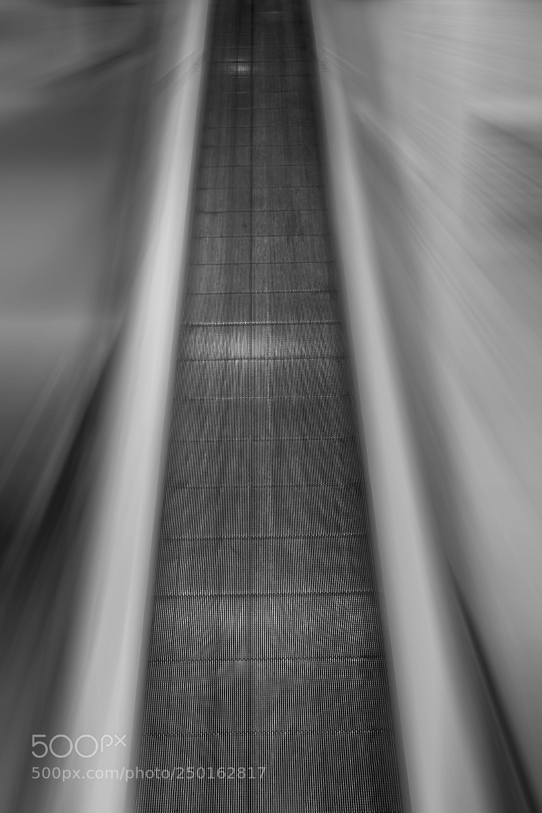 Fujifilm X-M1 sample photo. Empty flat passenger escalator photography