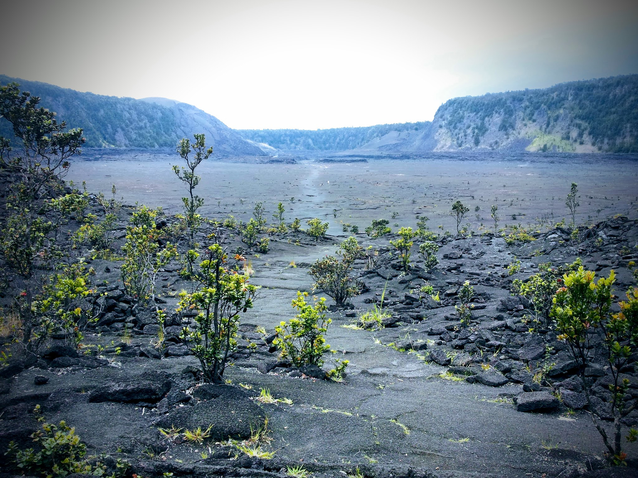 Samsung Galaxy S2 Epic sample photo. Volcano trail photography