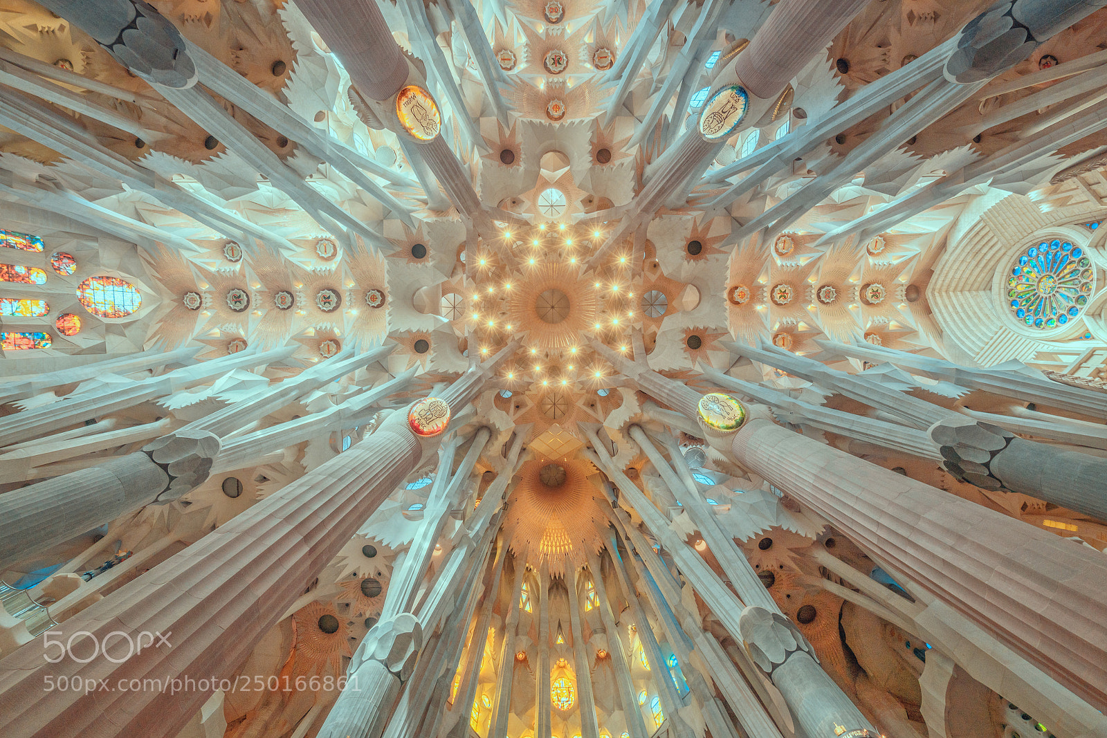 Sony a7R III sample photo. Sagrada família photography