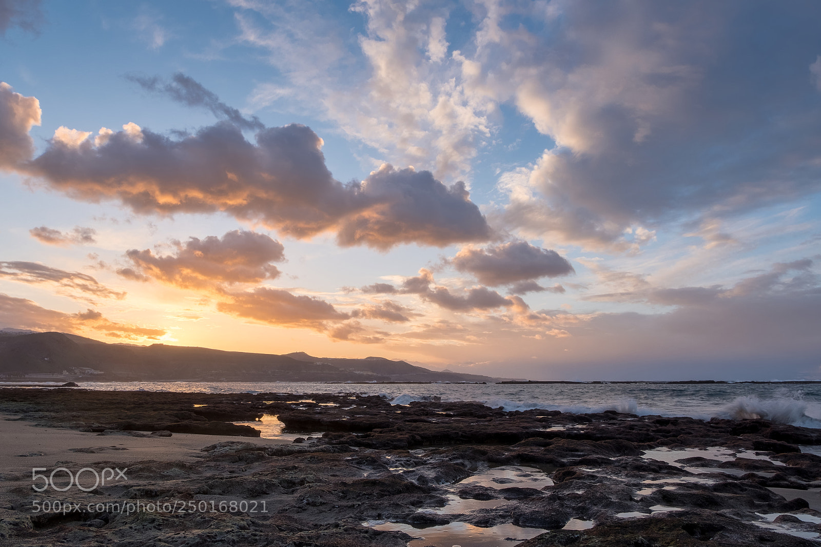 Fujifilm X-T20 sample photo. Sunset @ las canteras photography