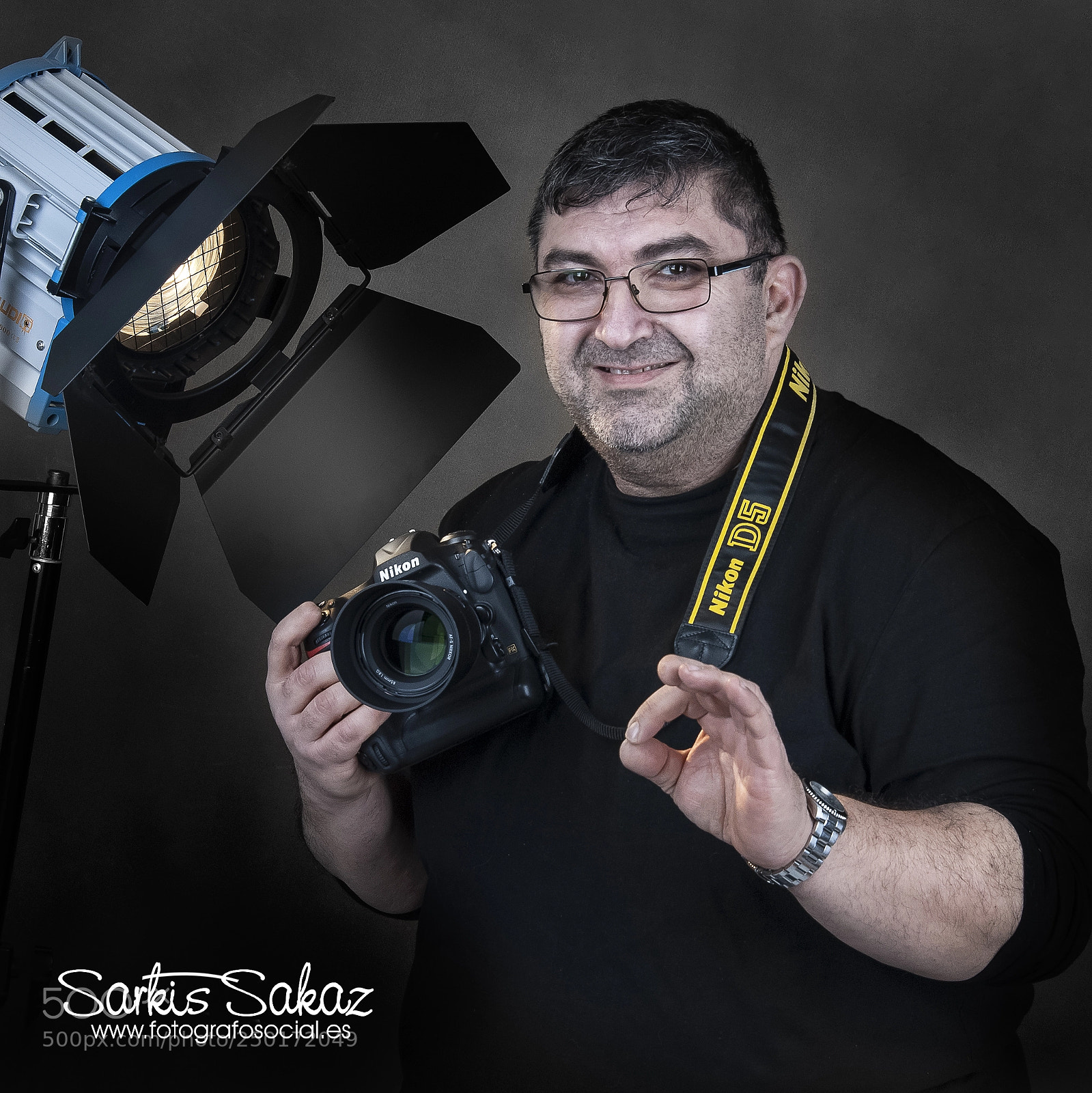 Nikon D80 sample photo. Autoretrato photography