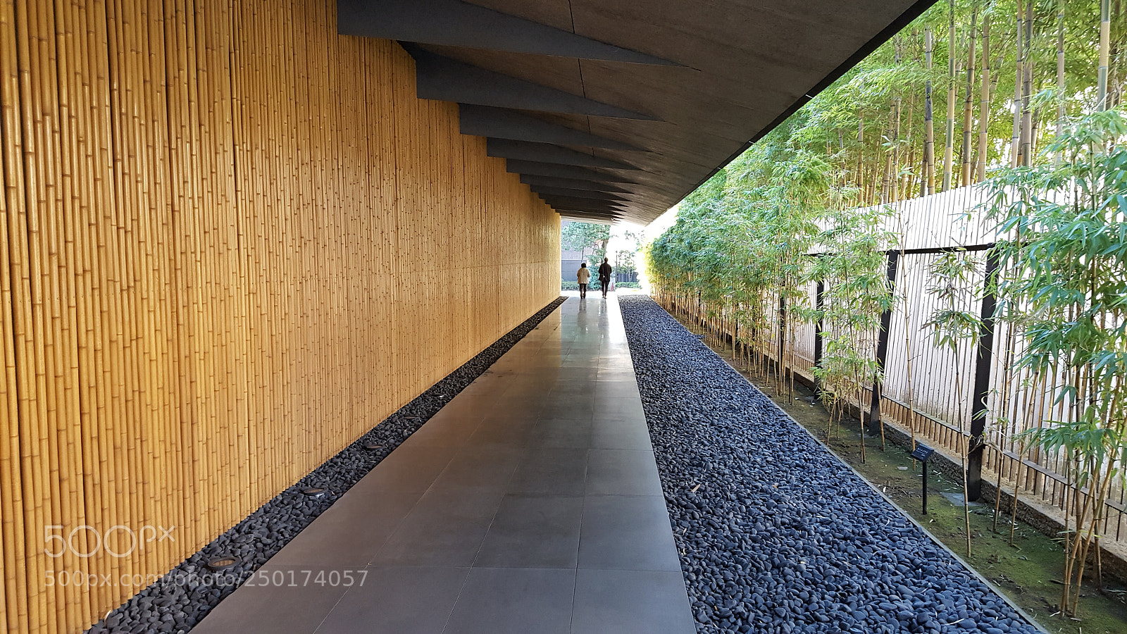Samsung GALAXY S6 edge sample photo. Nezu museum in minami-aoyama photography