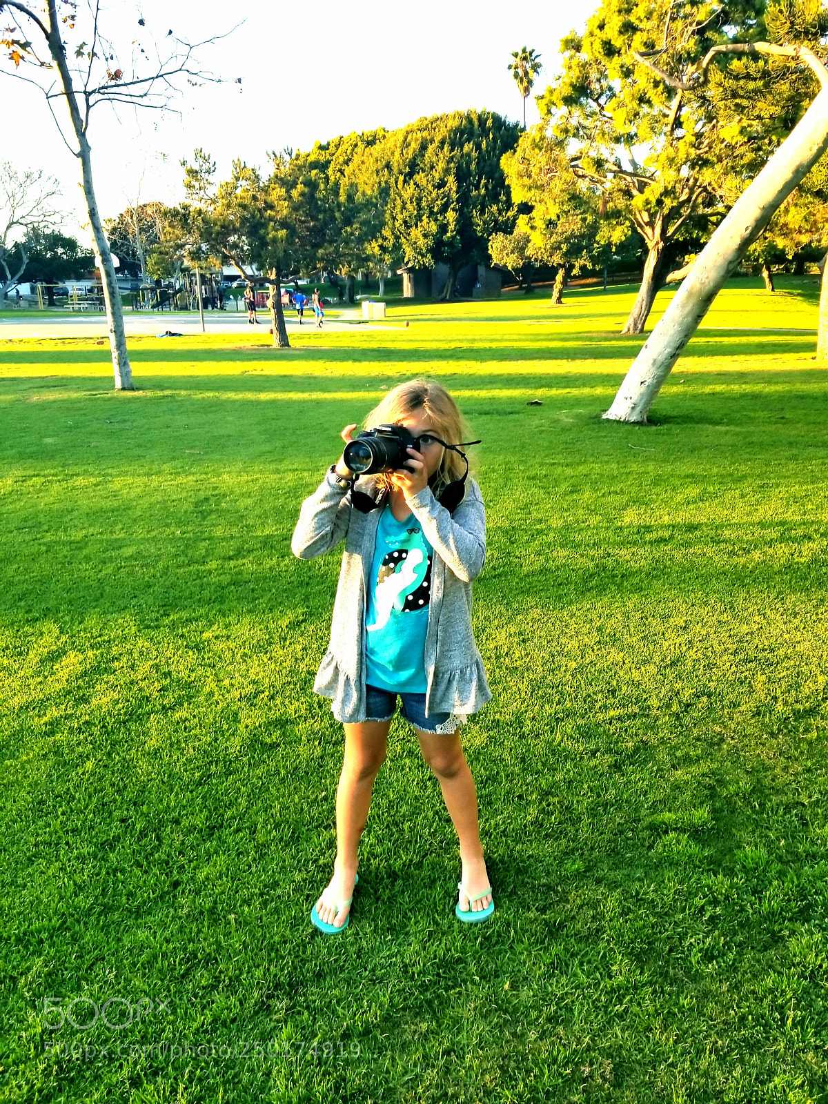 Samsung Galaxy S8+ sample photo. Little photographer photography