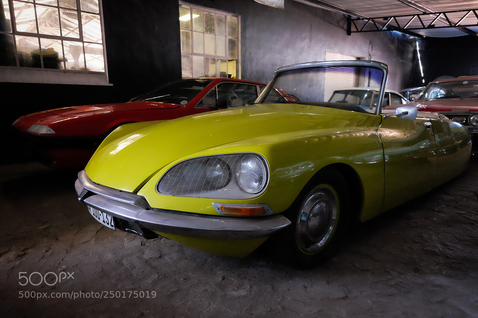 Fujifilm X-T1 sample photo. Citroen ds20 convertible photography