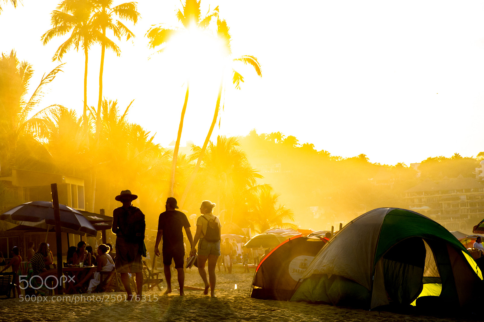 Nikon D7200 sample photo. Camping golden hour photography
