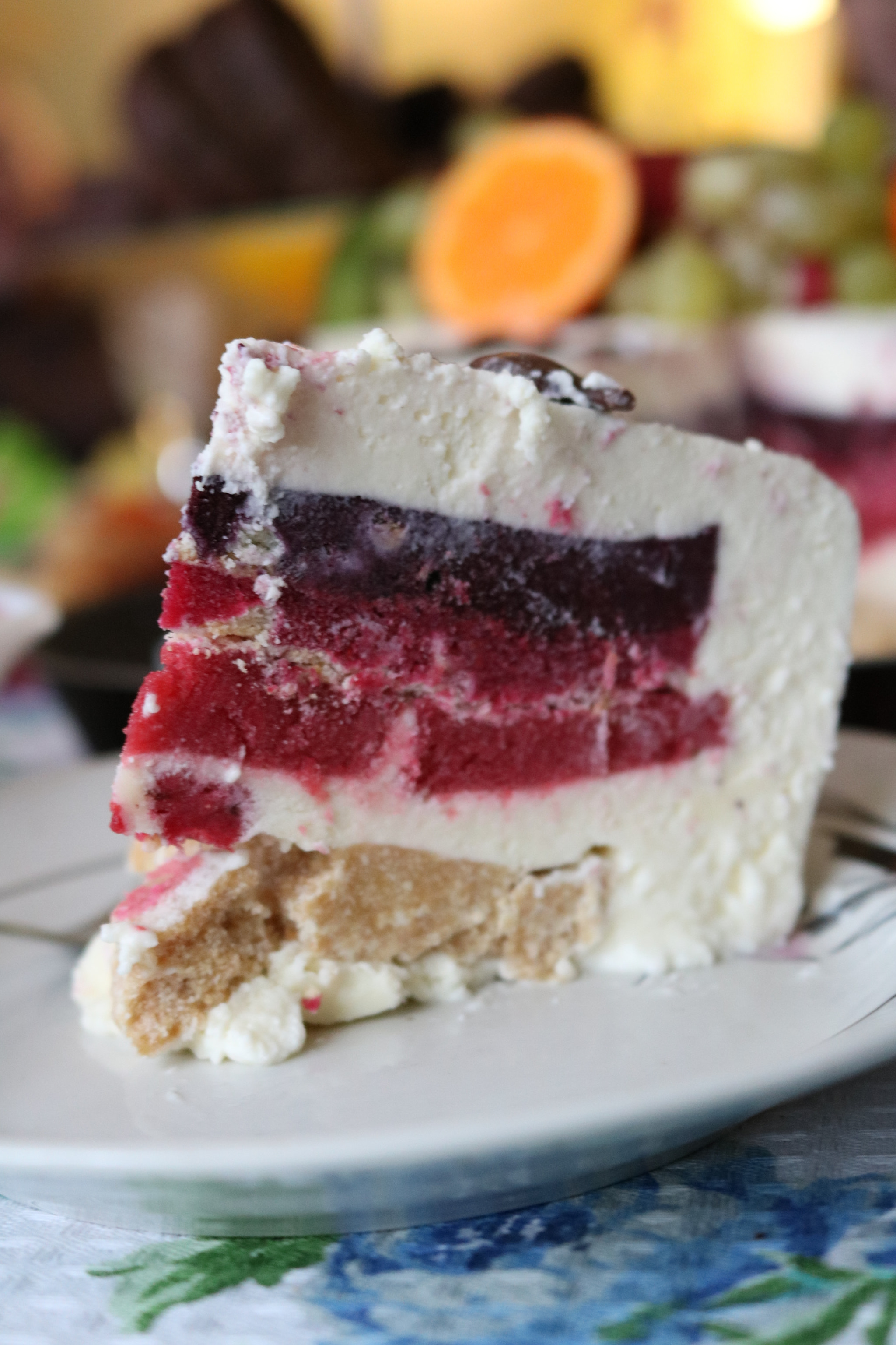 Canon EOS 760D (EOS Rebel T6s / EOS 8000D) sample photo. Mousse cake photography