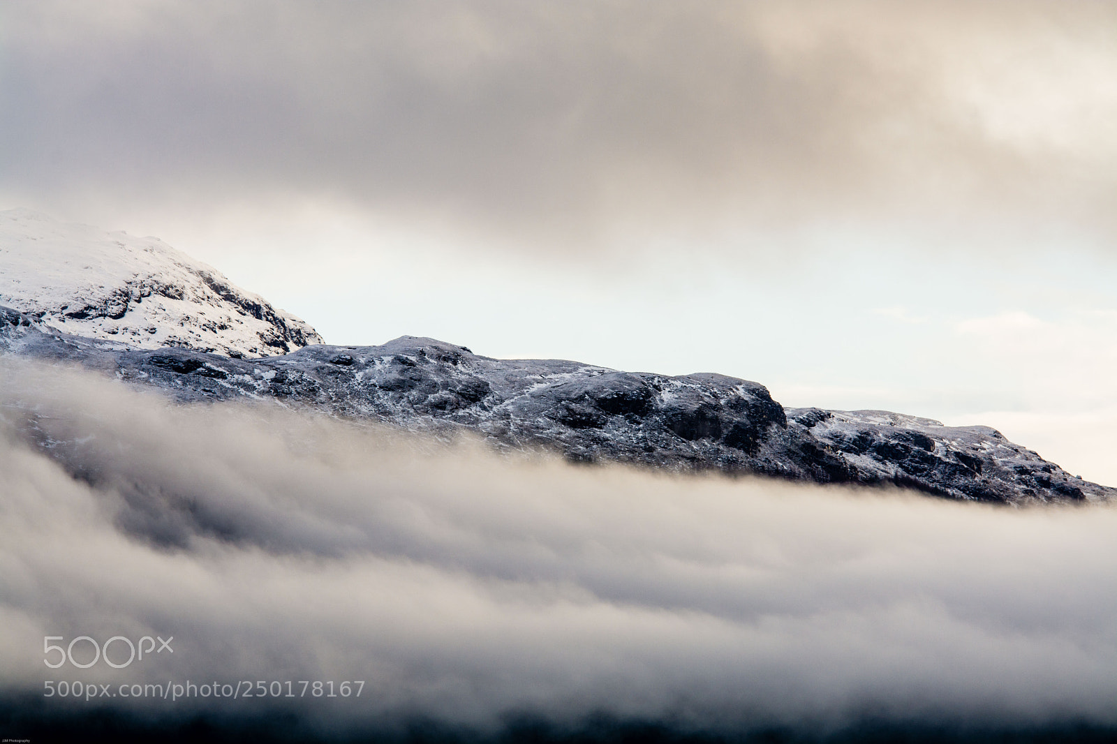 Nikon D7100 sample photo. Ben lomond fog photography