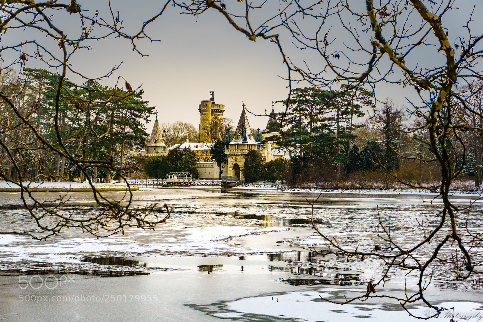 Sony a6000 sample photo. Franzensburg photography