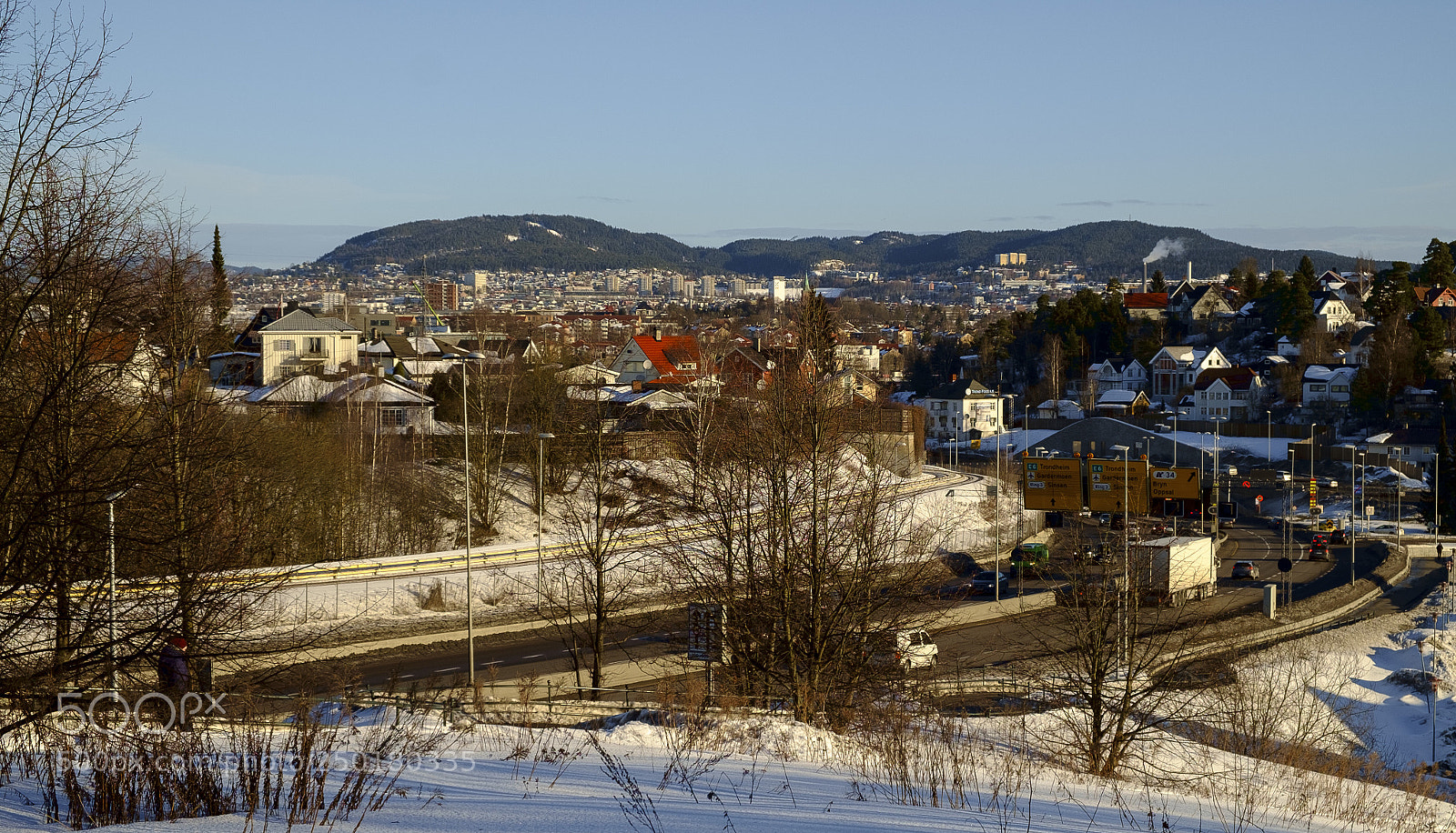 Fujifilm X-Pro1 sample photo. First sun and spring photography