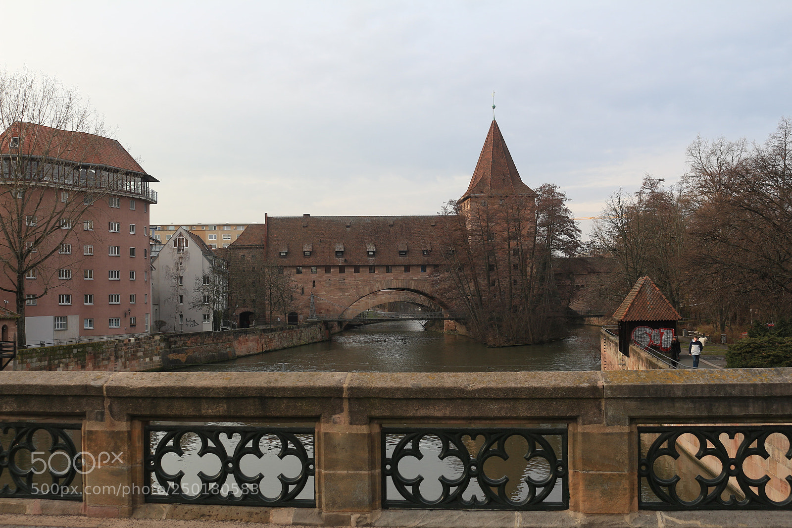 Canon EOS 700D (EOS Rebel T5i / EOS Kiss X7i) sample photo. Fronveste nuremberg photography