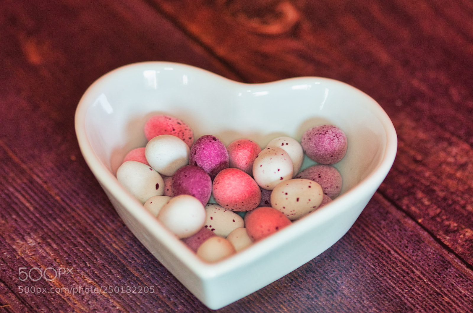 Nikon D7000 sample photo. Vibrant mini eggs photography