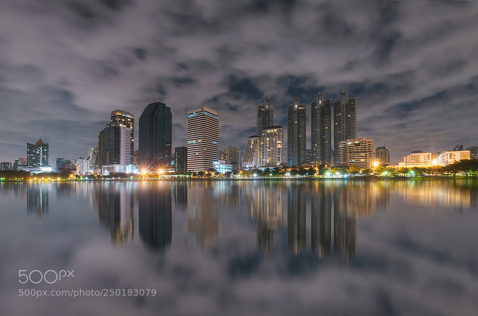 Nikon D5100 sample photo. Night skyline photography