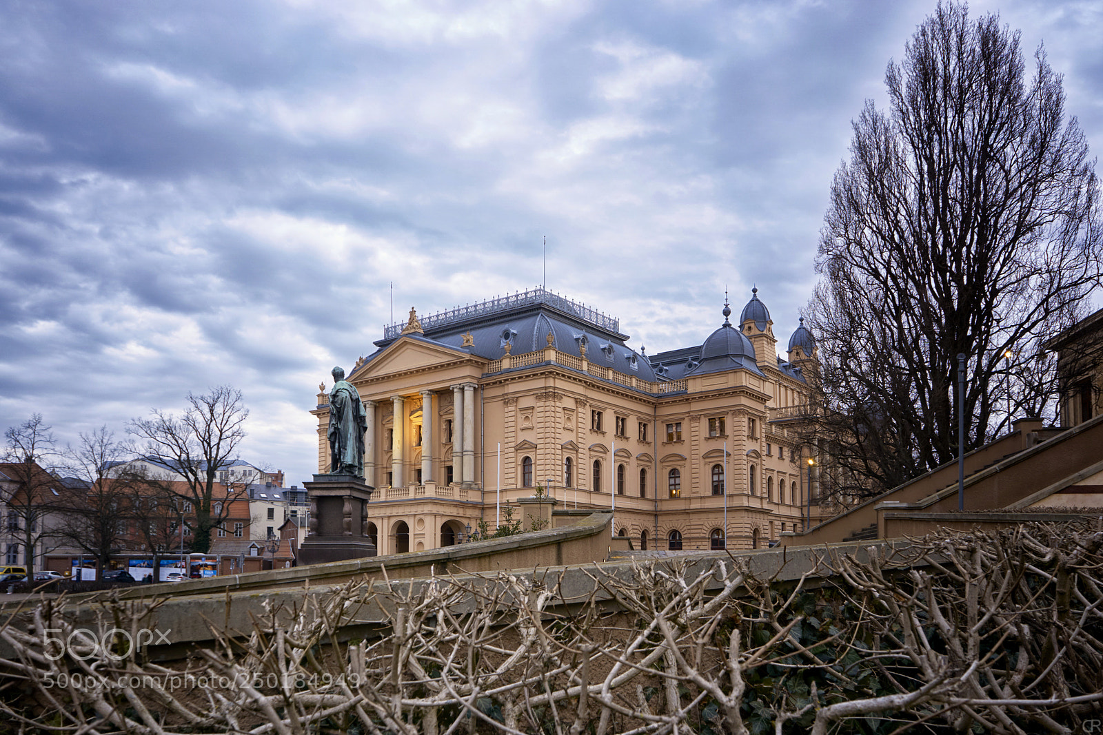 Sony a6000 sample photo. Mecklenburgisches staatstheater photography