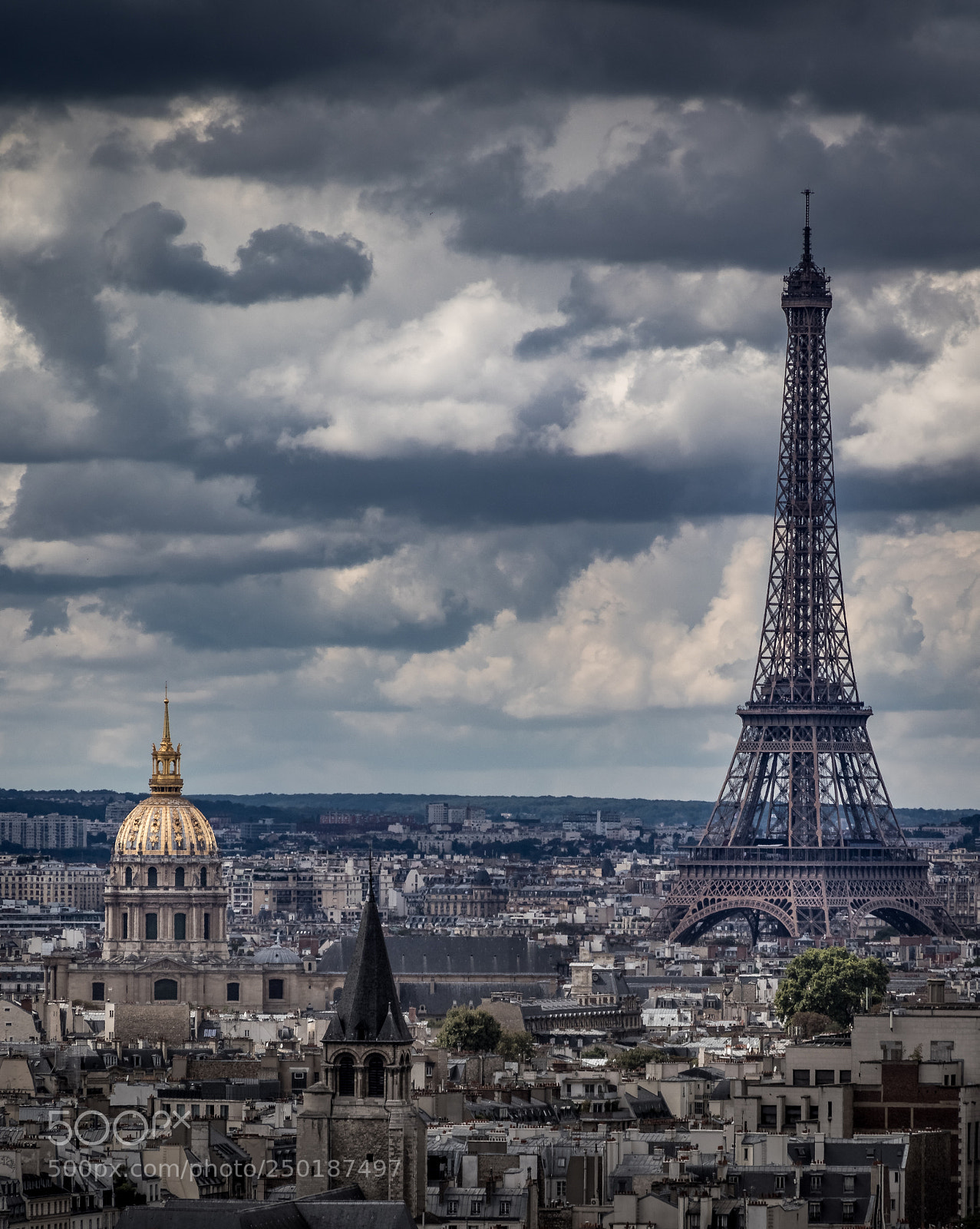 Canon EOS 80D sample photo. Rise above! - paris photography