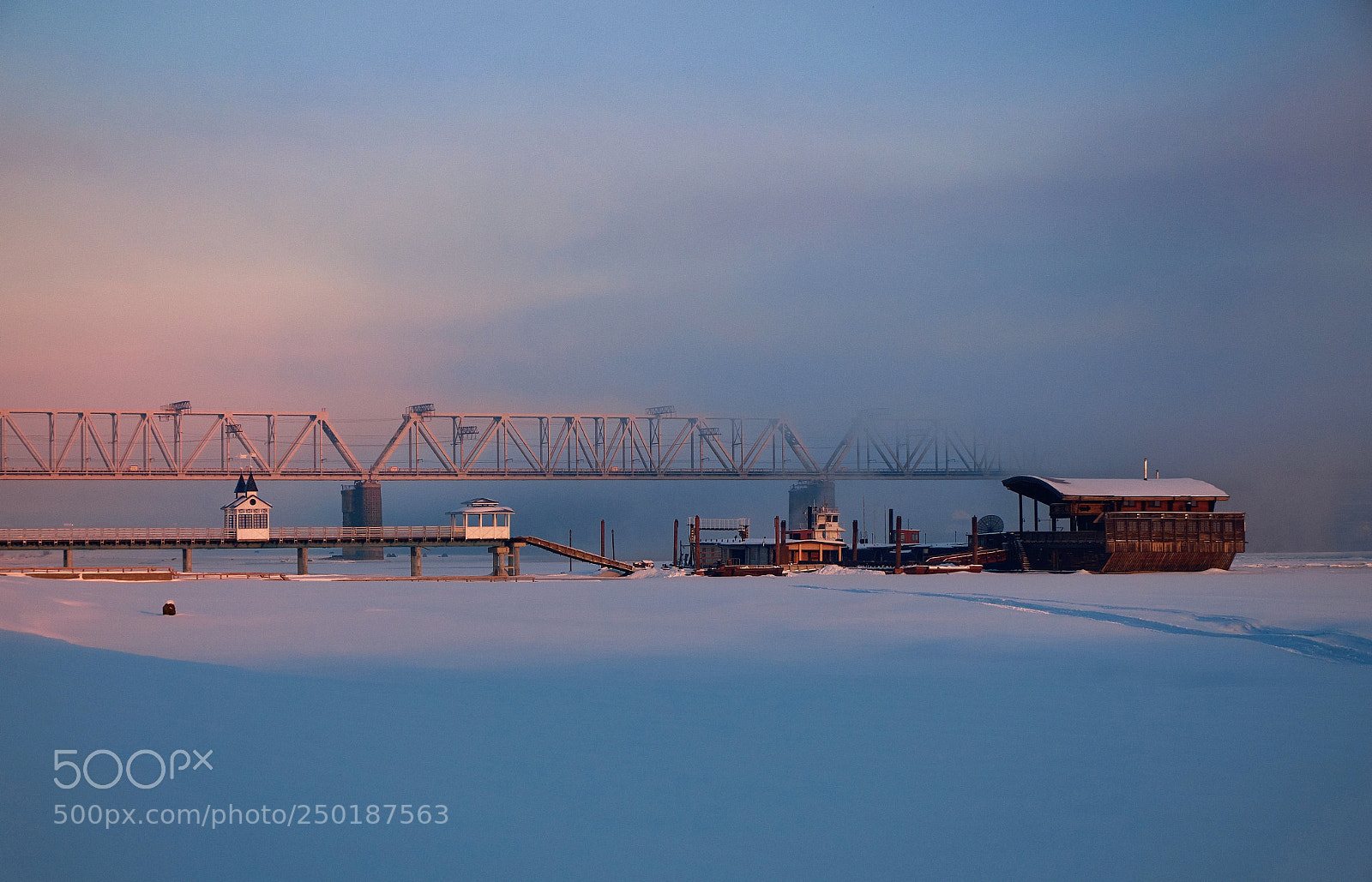 Fujifilm X-M1 sample photo. Bridge in the fog photography