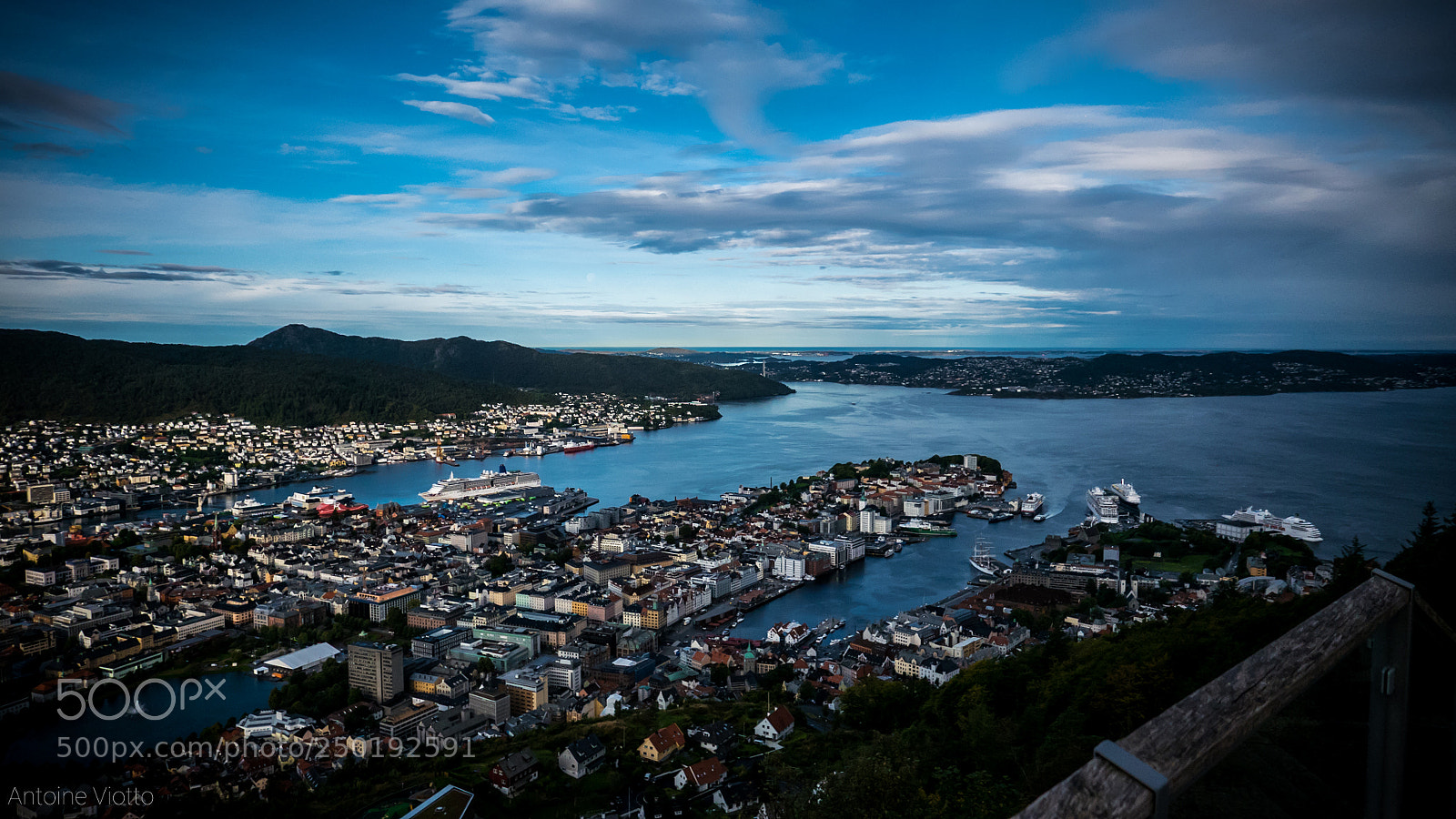 Leica D-Lux (Typ 109) sample photo. Bergen photography