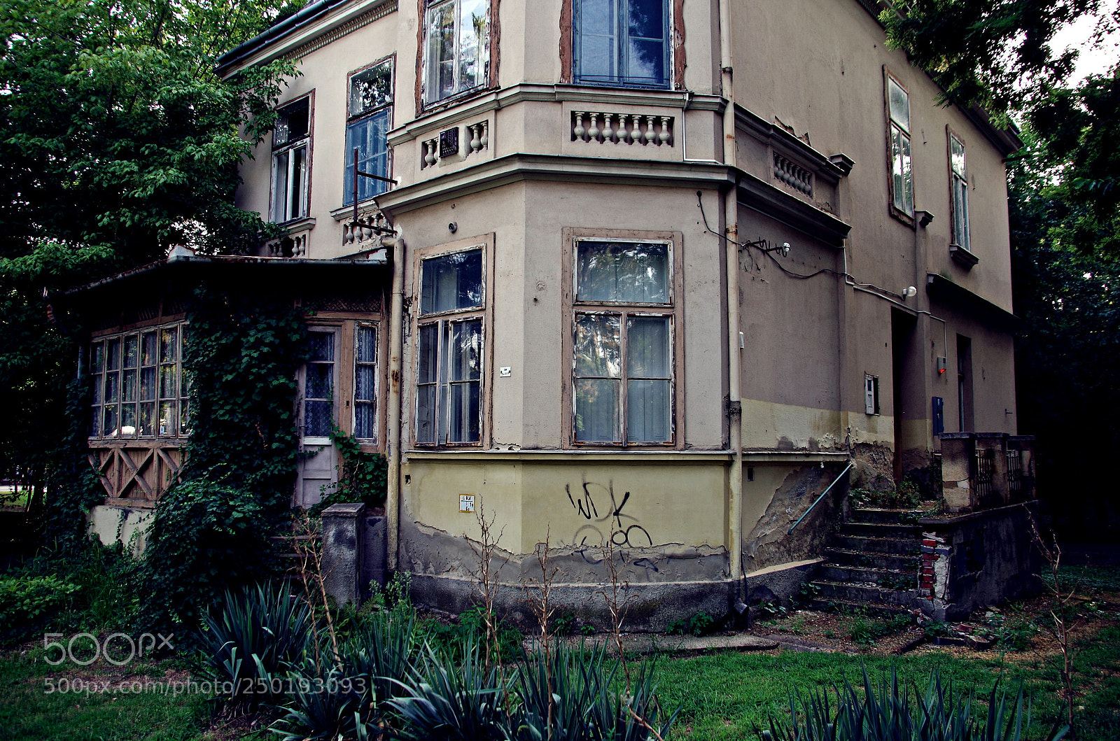 Pentax K-50 sample photo. House photography