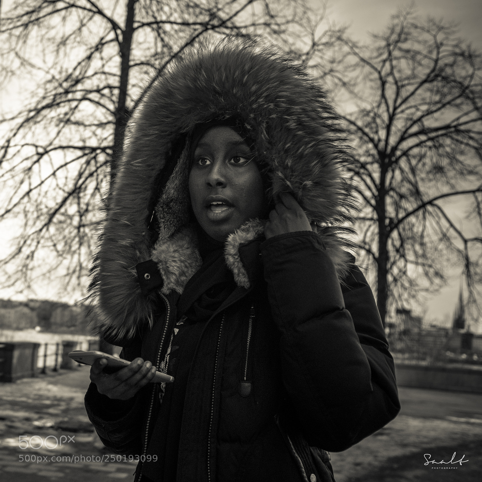 Fujifilm X100F sample photo. It takes courage to photography
