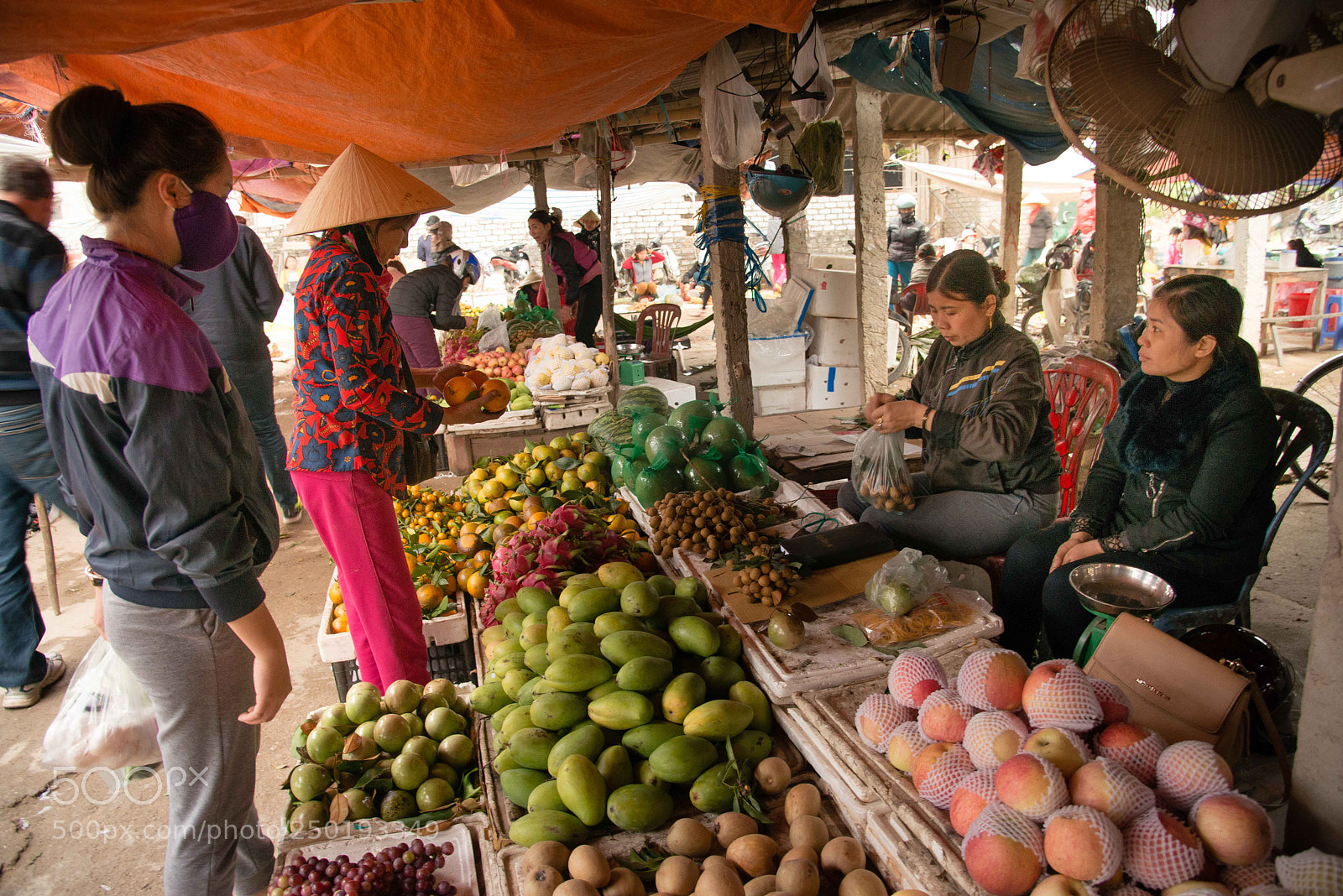 Nikon D800 sample photo. Marché vietnamien photography