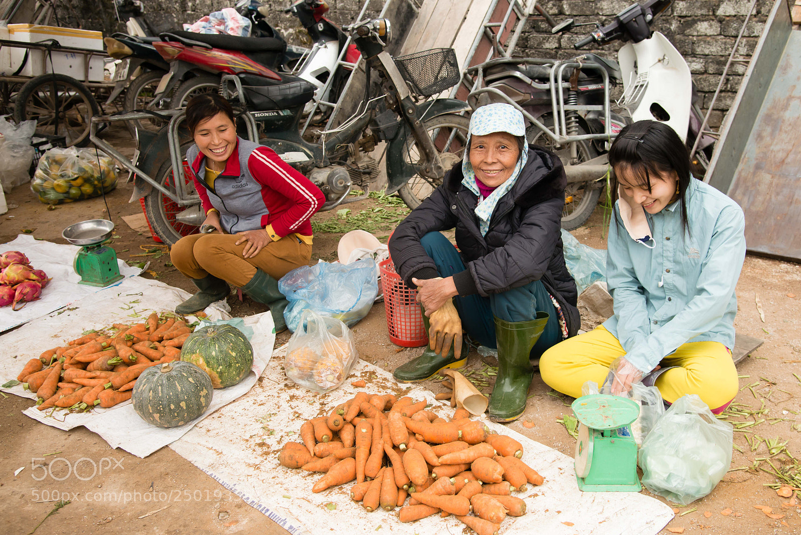 Nikon D800 sample photo. Marché vietnamien photography