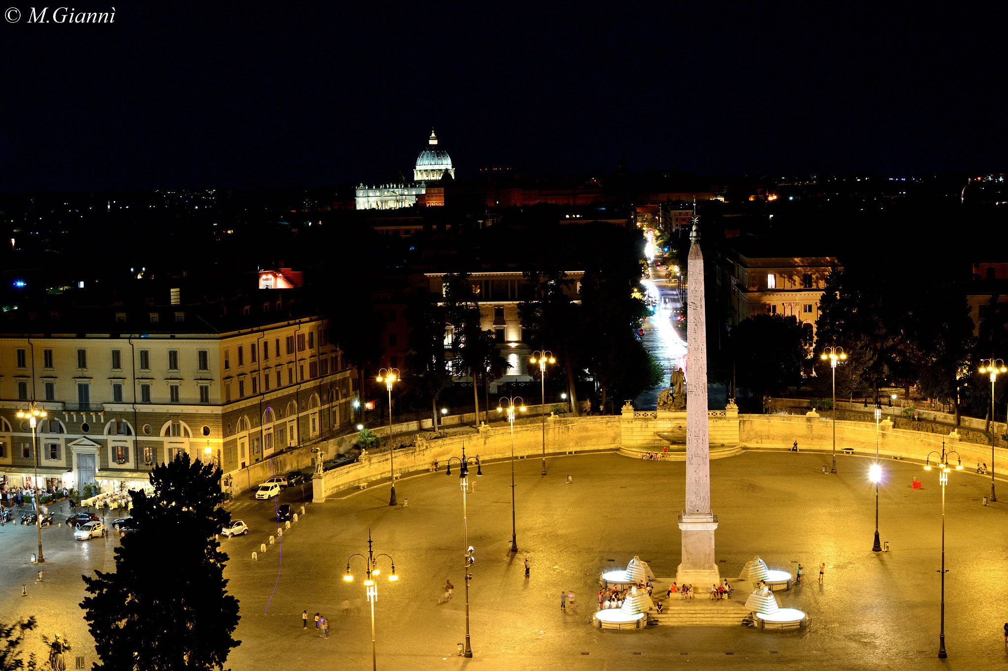 Nikon D3100 + Nikon AF-S DX Nikkor 35mm F1.8G sample photo. Roma pincio (nightscape) photography