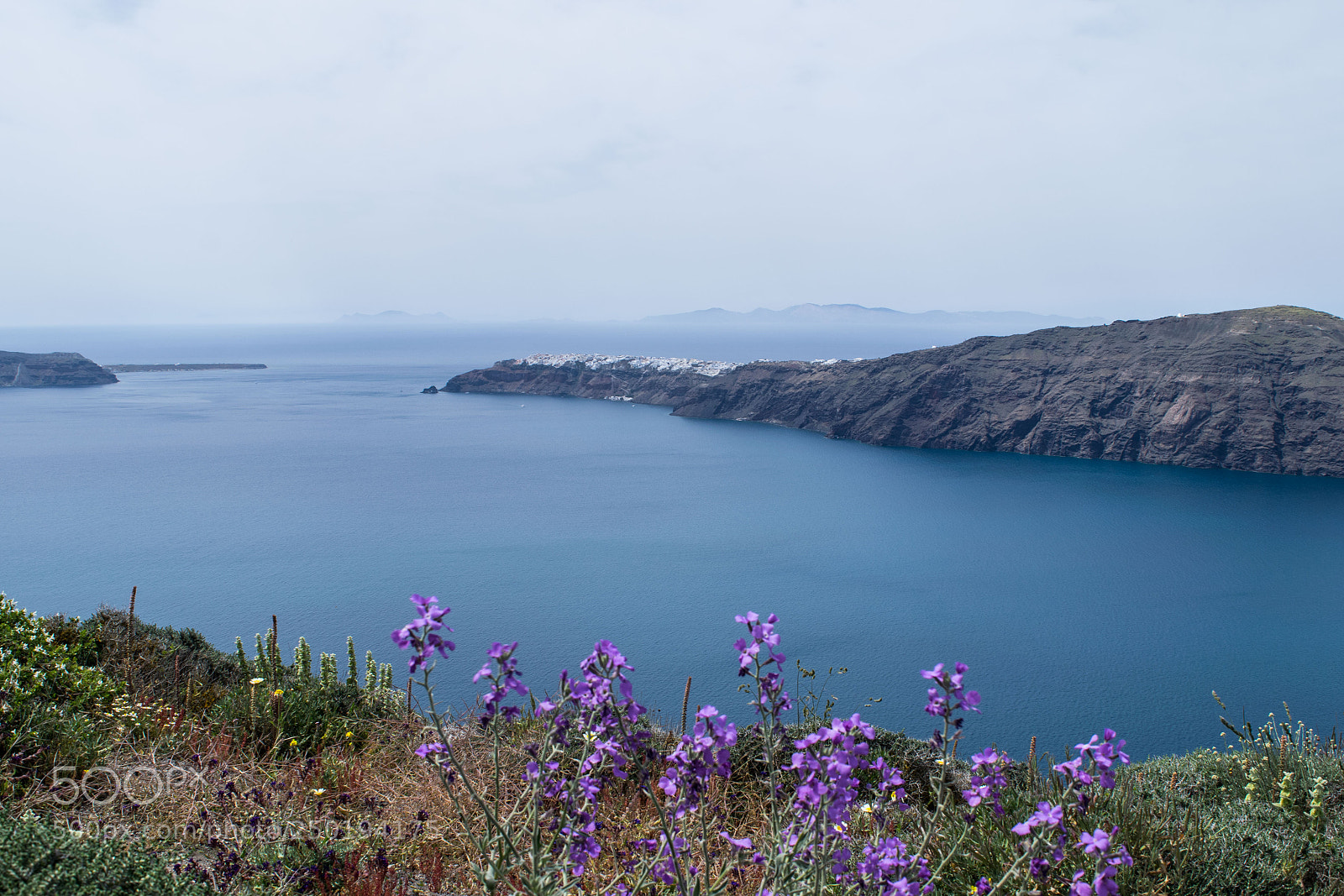 Nikon D3300 sample photo. Oia fira trail view photography